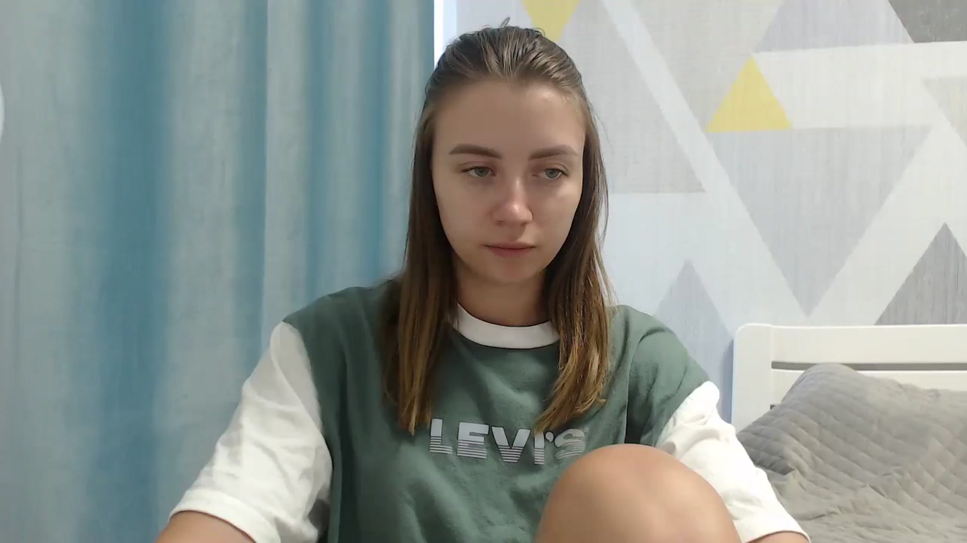 Gallery image thumbnail from Sulfate0's myfreecams stream on, 07/11/2025, 07:43 image 15 of 20