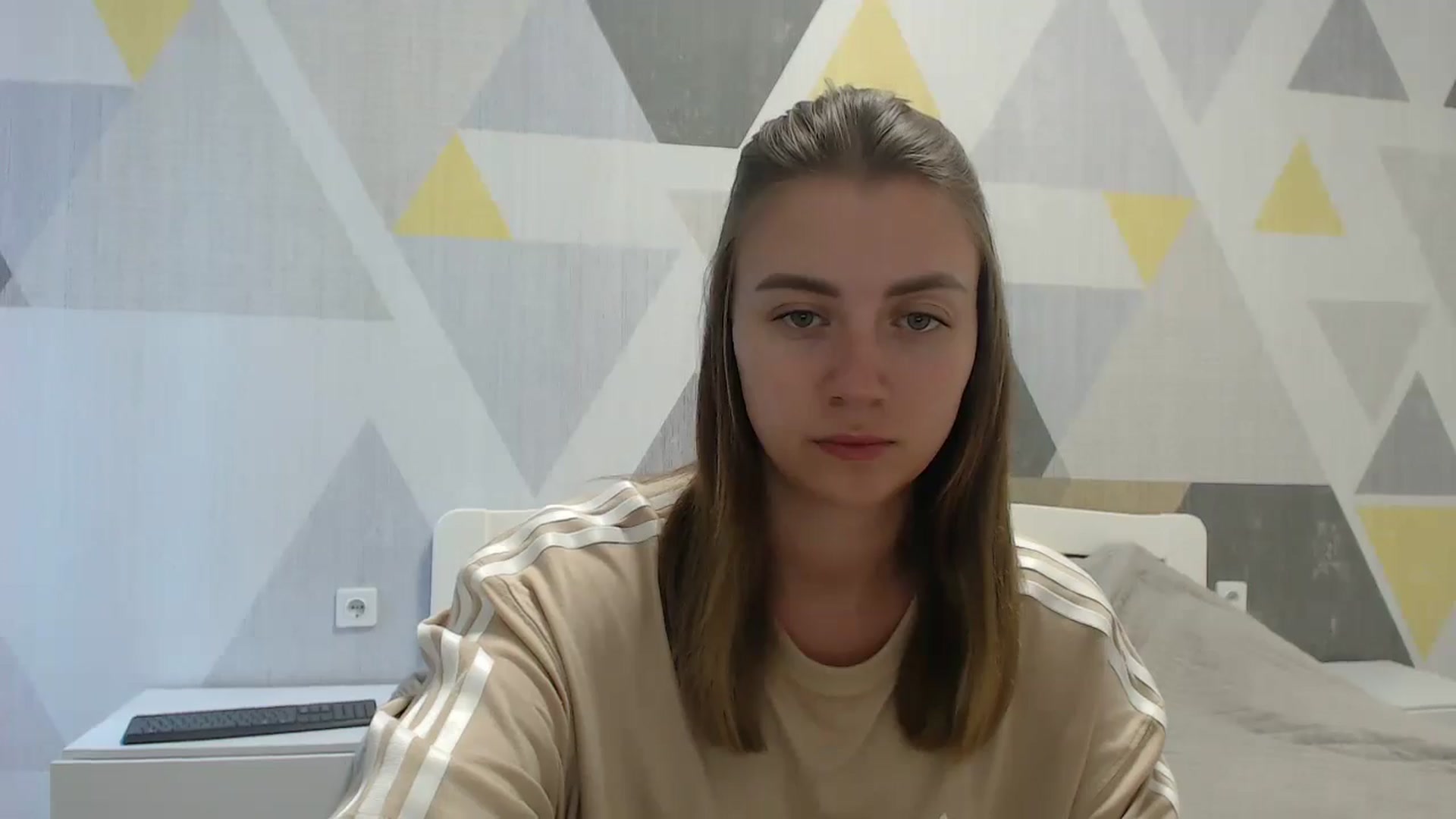 Gallery image thumbnail from Sulfate0's myfreecams stream on, 07/12/2025, 08:39 image 9 of 20