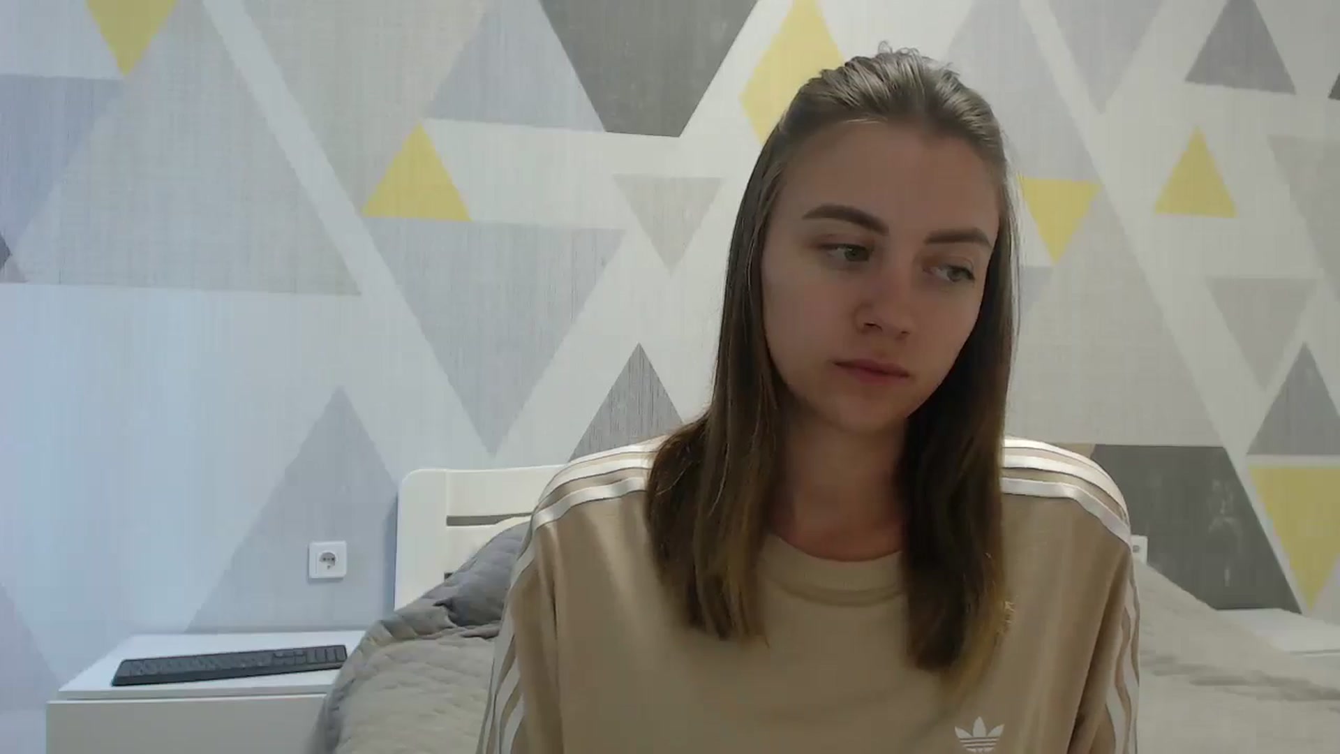 Gallery image thumbnail from Sulfate0's myfreecams stream on, 07/12/2025, 08:39 image 16 of 20