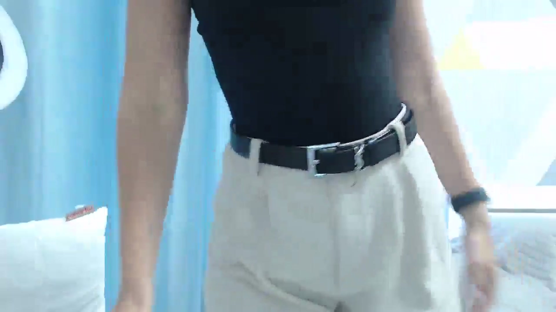 Gallery image thumbnail from Sulfate0's myfreecams stream on, 07/13/2025, 09:51 image 12 of 20