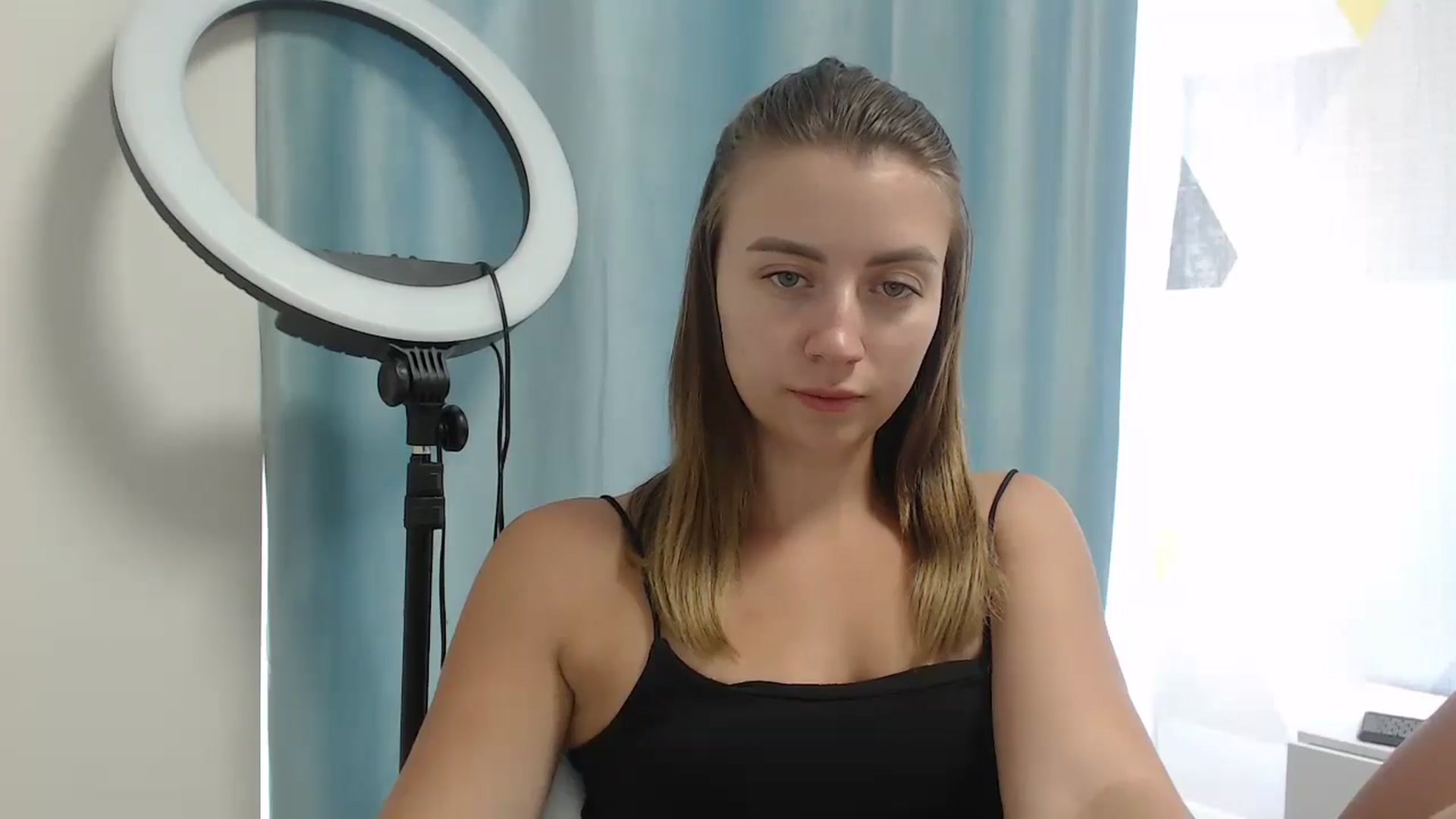 Gallery image thumbnail from Sulfate0's myfreecams stream on, 07/13/2025, 09:51 image 10 of 20