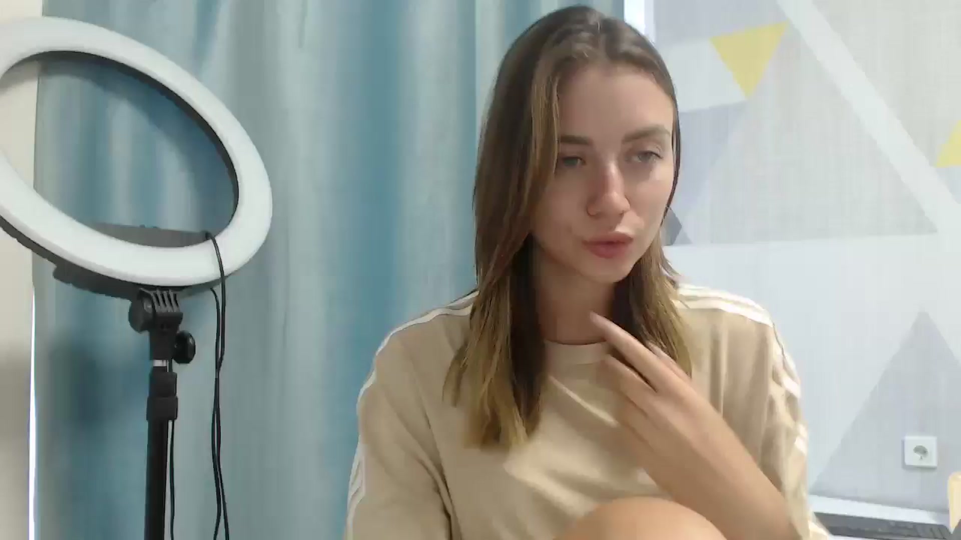 Gallery image thumbnail from Sulfate0's myfreecams stream on, 07/14/2025, 07:08 image 12 of 20