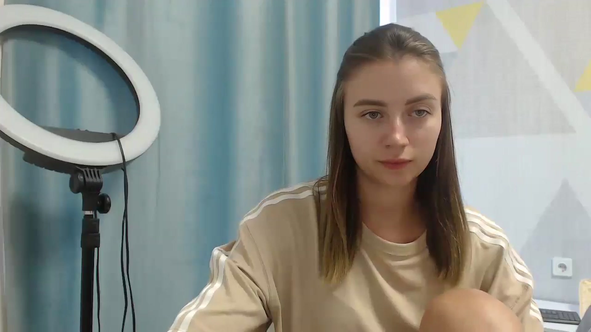 Gallery image thumbnail from Sulfate0's myfreecams stream on, 07/14/2025, 09:23 image 13 of 20