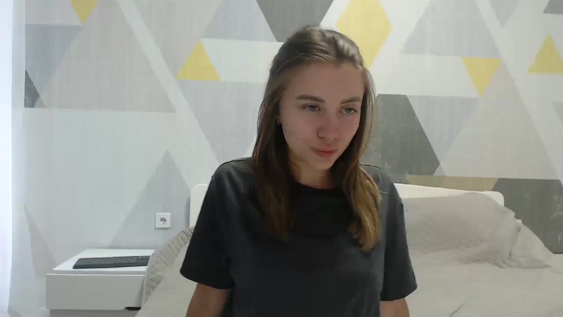 Gallery image thumbnail from Sulfate0's myfreecams stream on, 07/17/2025, 10:50 image 18 of 20