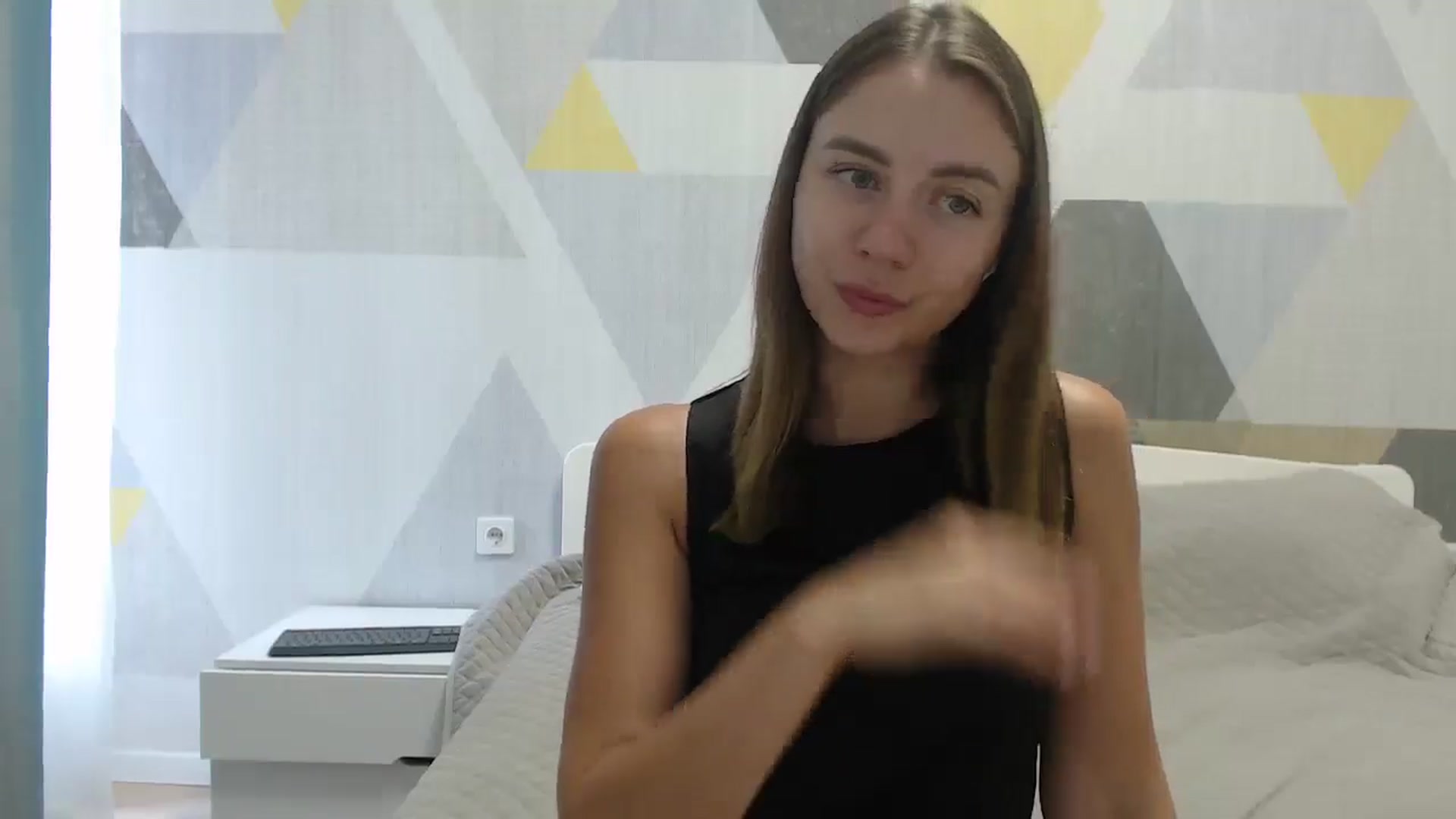 Gallery image thumbnail from Sulfate0's myfreecams stream on, 07/18/2025, 08:54 image 6 of 20