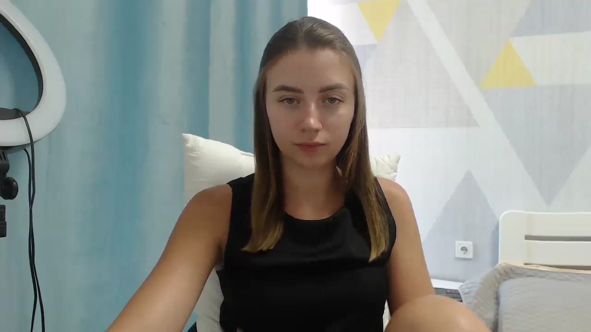 Gallery image thumbnail from Sulfate0's myfreecams stream on, 07/18/2025, 09:54 image 19 of 20