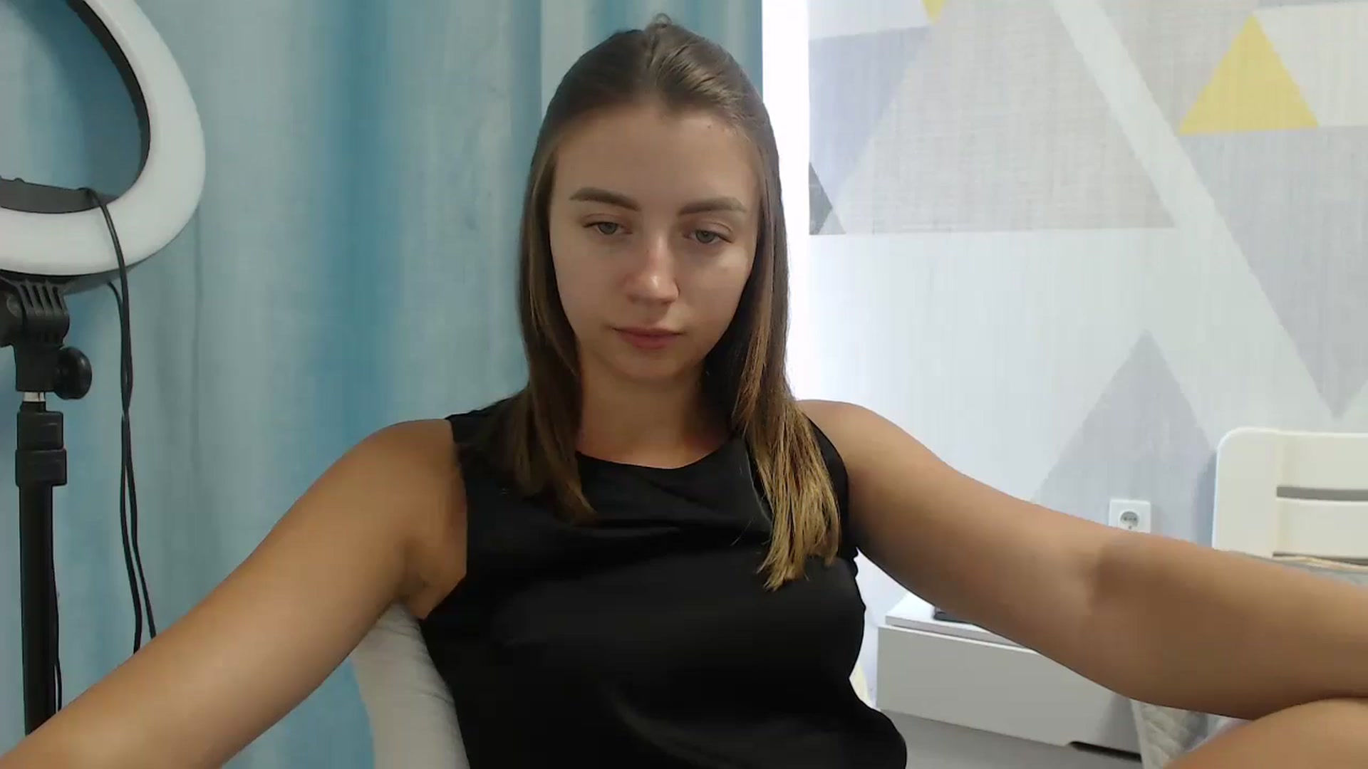 Gallery image thumbnail from Sulfate0's myfreecams stream on, 07/18/2025, 09:54 image 12 of 20