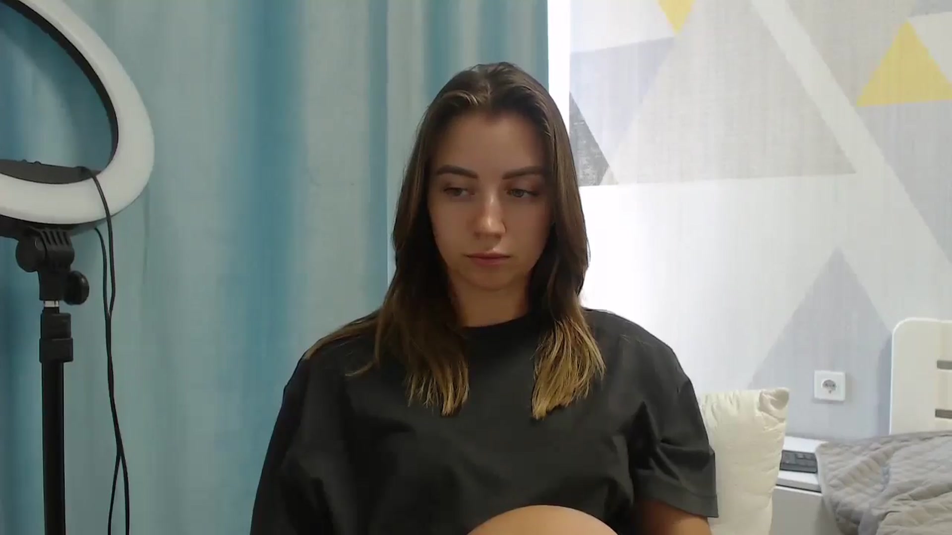 Gallery image thumbnail from Sulfate0's myfreecams stream on, 07/22/2025, 10:00 image 14 of 20