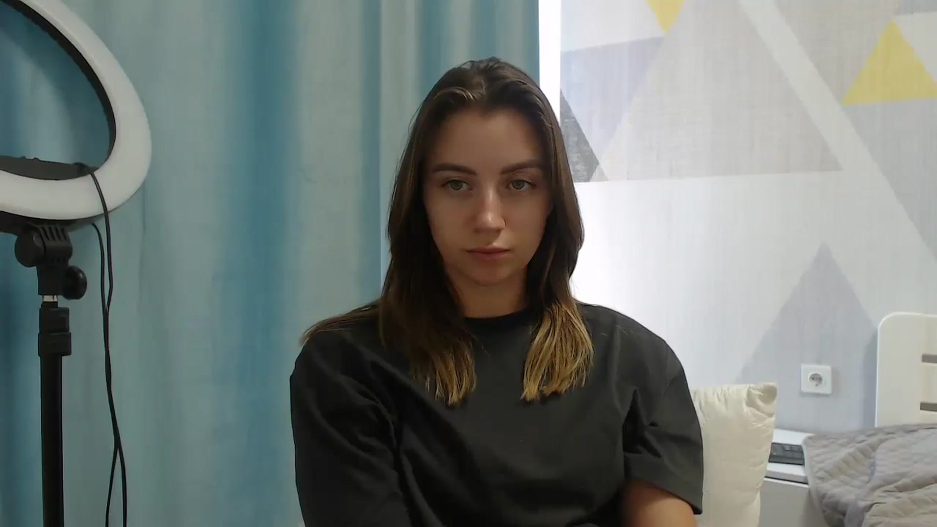 Gallery image thumbnail from Sulfate0's myfreecams stream on, 07/22/2025, 10:00 image 13 of 20