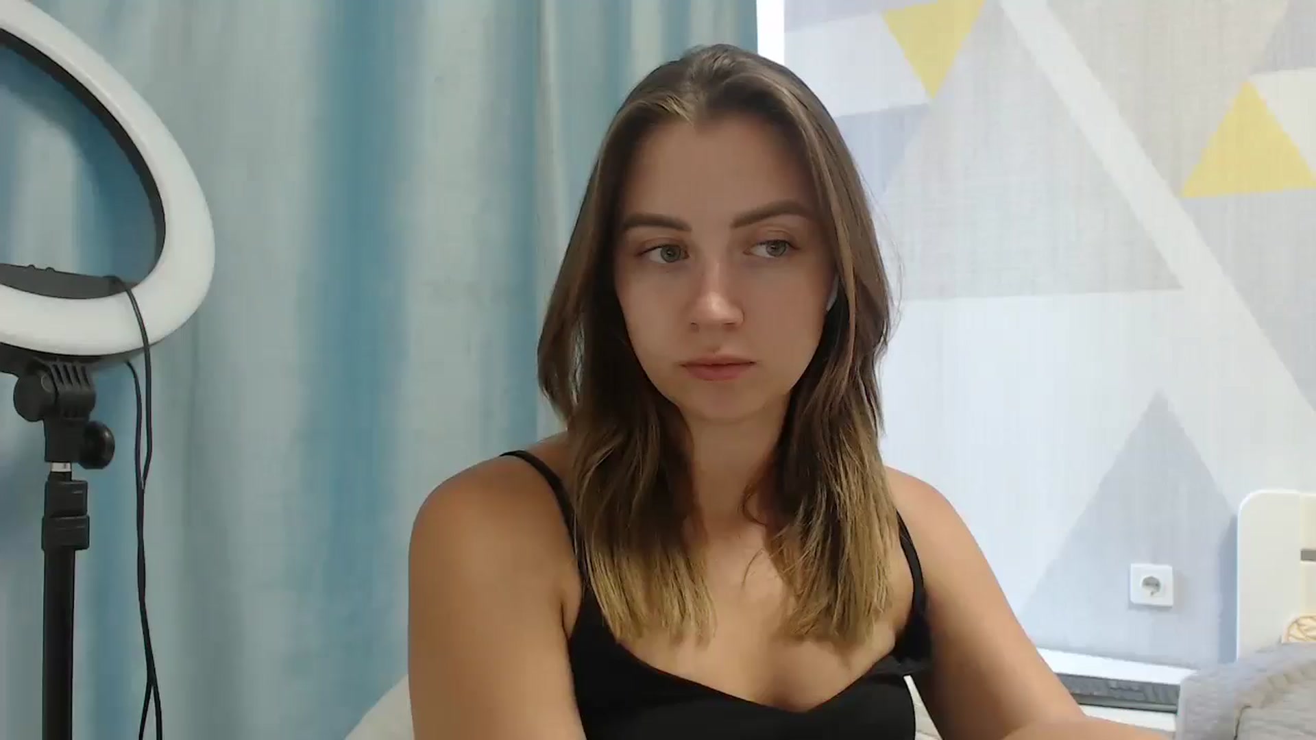 Gallery image thumbnail from Sulfate0's myfreecams stream on, 07/23/2025, 08:46 image 13 of 20