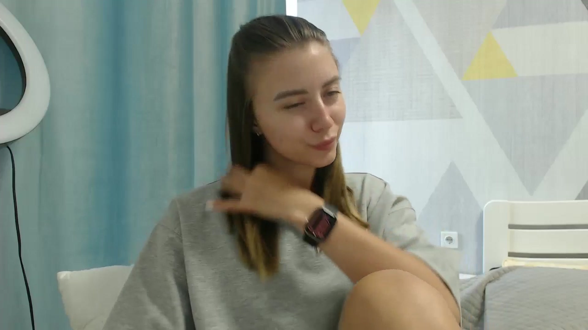 Gallery image thumbnail from Sulfate0's myfreecams stream on, 07/25/2025, 08:44 image 17 of 20