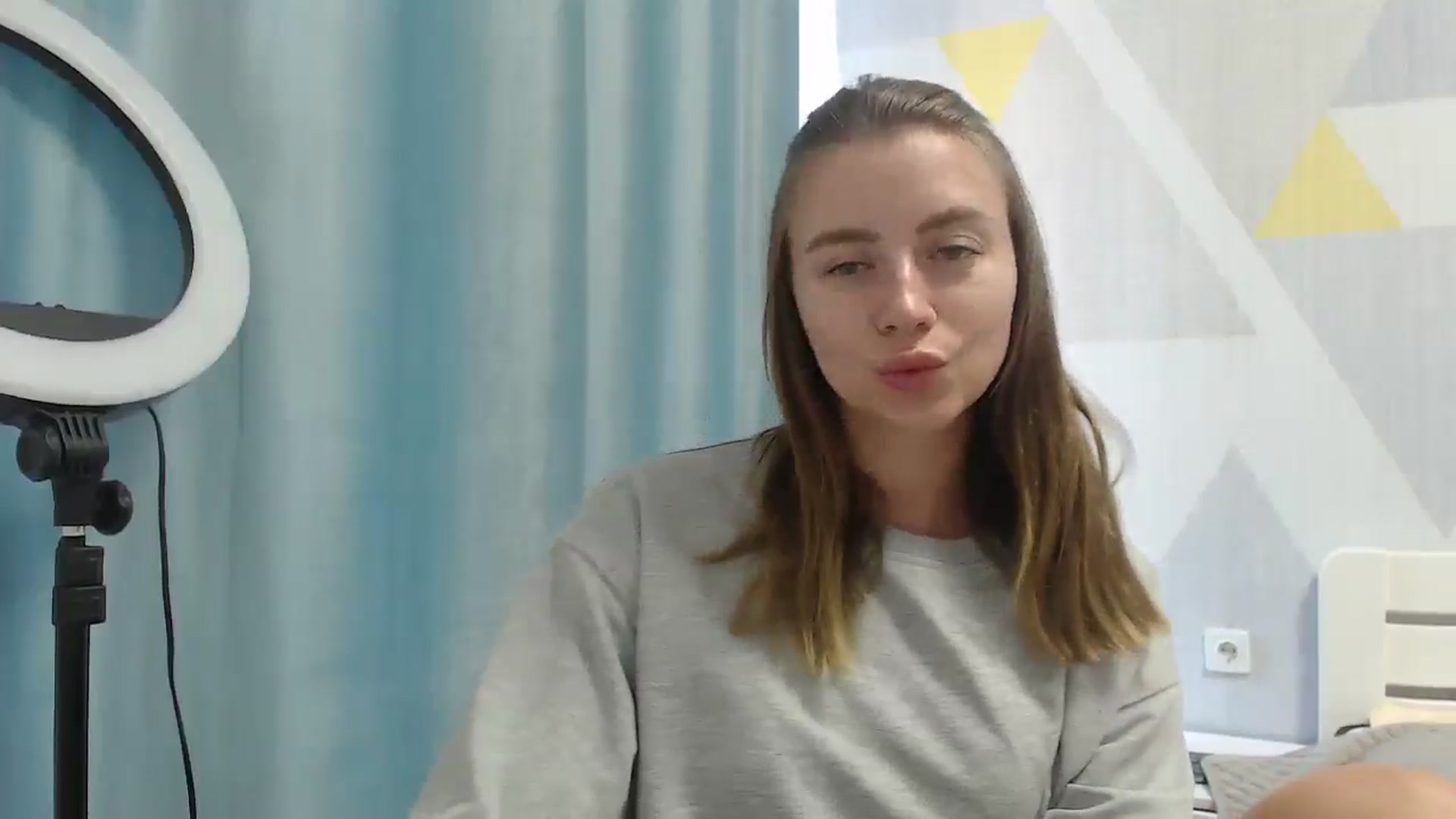 Gallery image thumbnail from Sulfate0's myfreecams stream on, 07/25/2025, 14:09 image 2 of 20