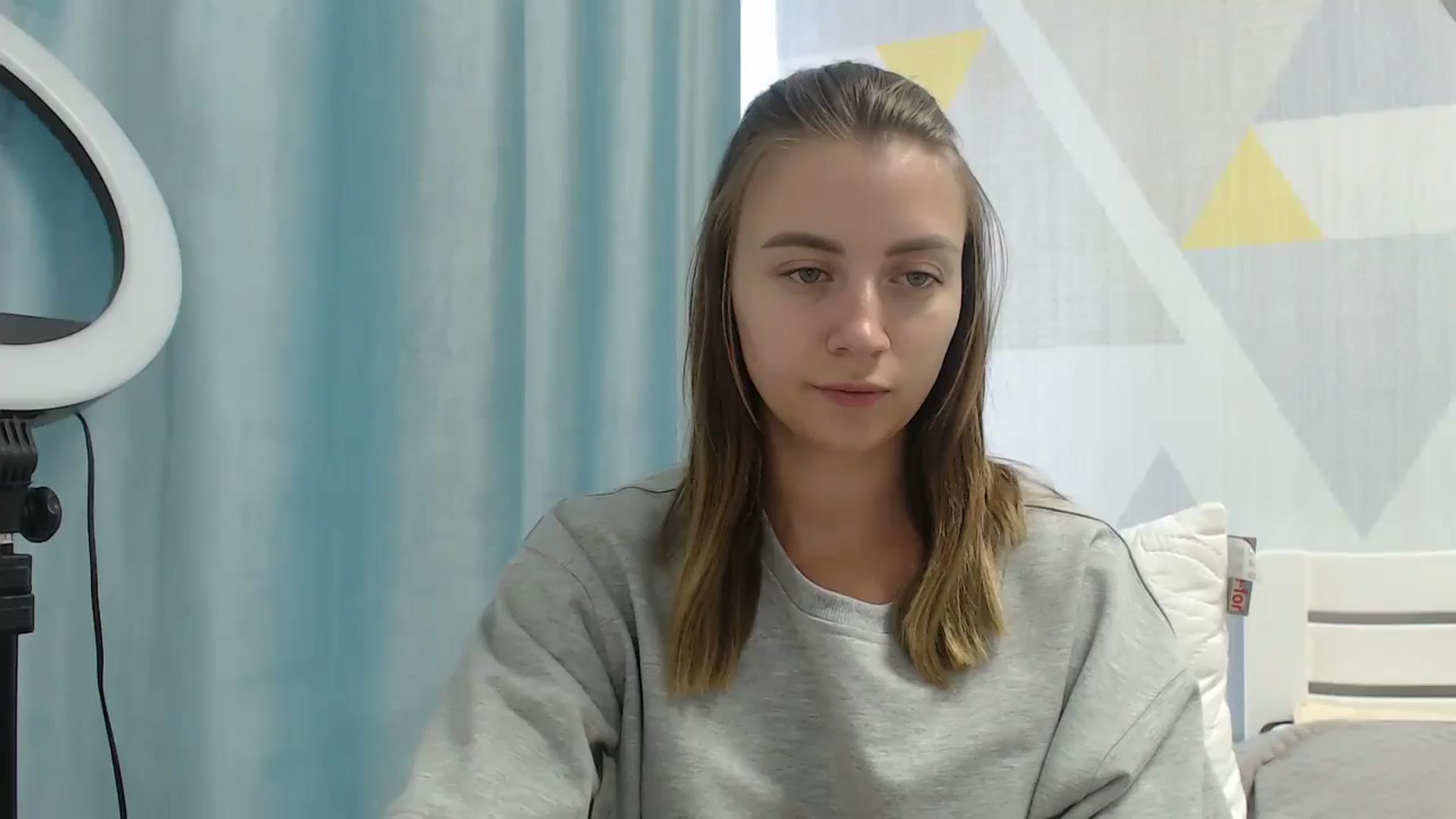 Gallery image thumbnail from Sulfate0's myfreecams stream on, 07/25/2025, 14:09 image 16 of 20