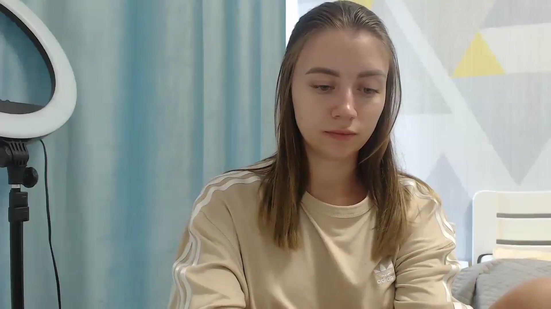 Gallery image thumbnail from Sulfate0's myfreecams stream on, 07/27/2025, 08:38 image 3 of 20