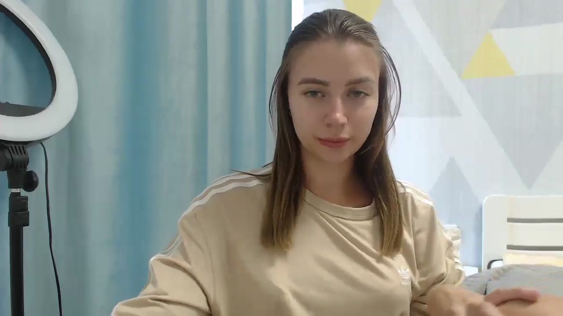 Gallery image thumbnail from Sulfate0's myfreecams stream on, 07/27/2025, 08:38 image 6 of 20