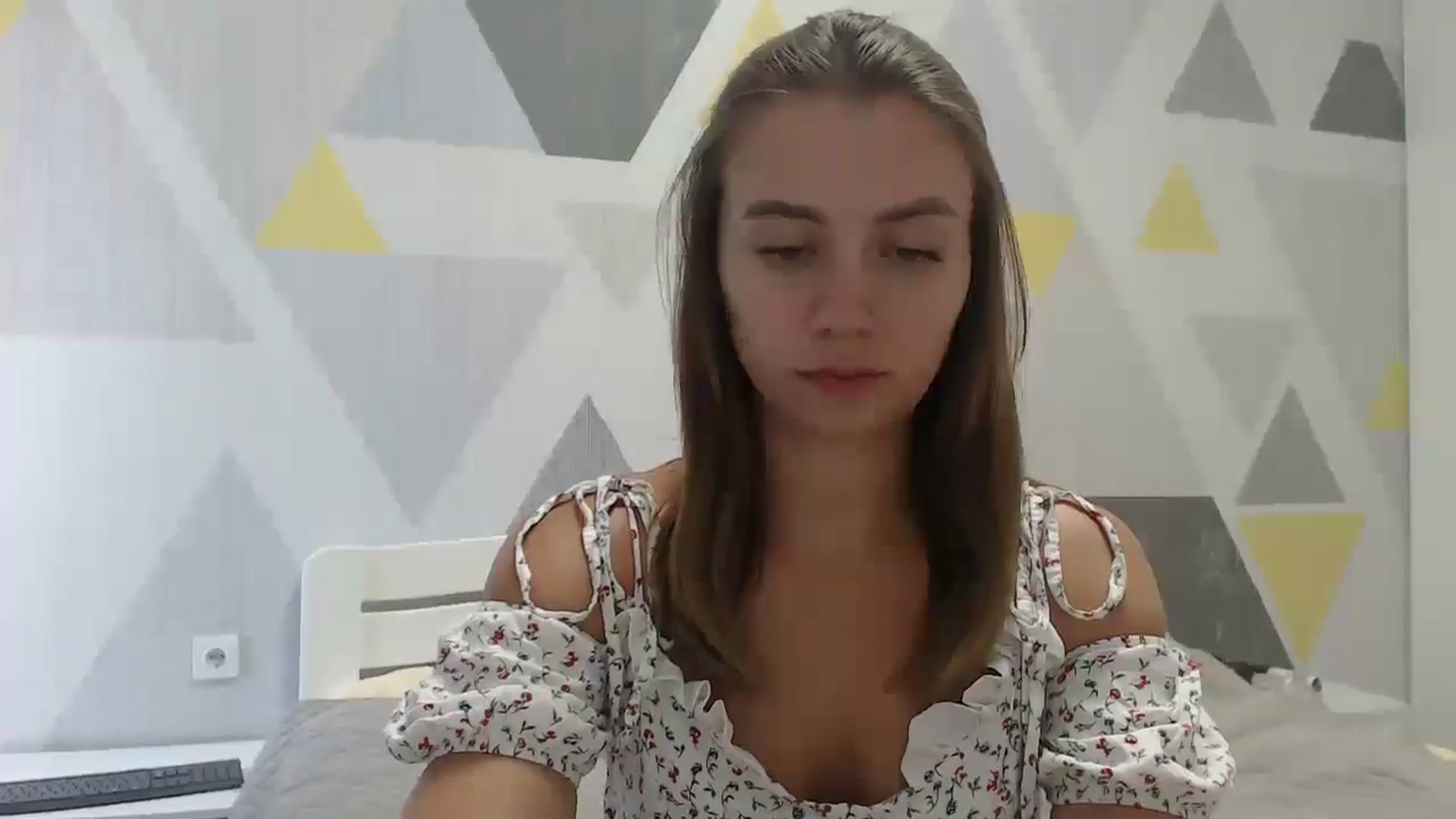 Gallery image thumbnail from Sulfate0's myfreecams stream on, 07/28/2025, 09:58 image 11 of 20