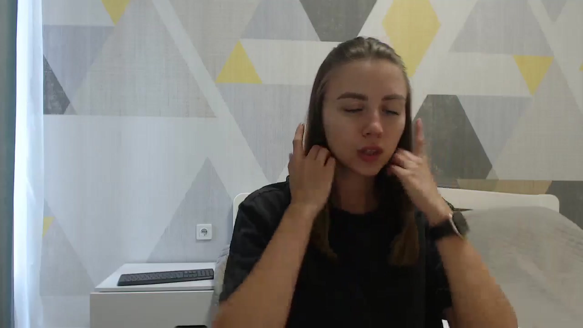 Gallery image thumbnail from Sulfate0's myfreecams stream on, 07/29/2025, 07:21 image 12 of 20