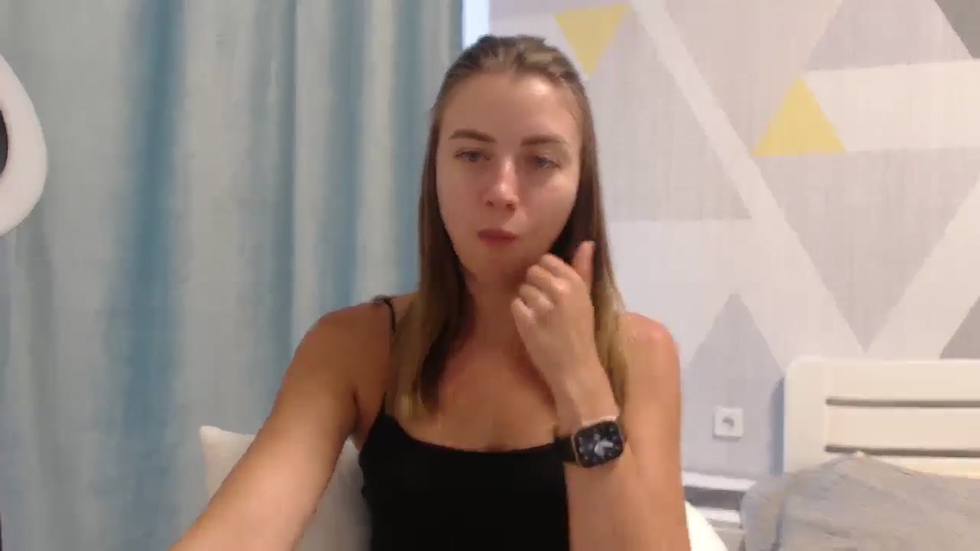 Gallery image thumbnail from Sulfate0's myfreecams stream on, 08/04/2025, 07:42 image 18 of 20