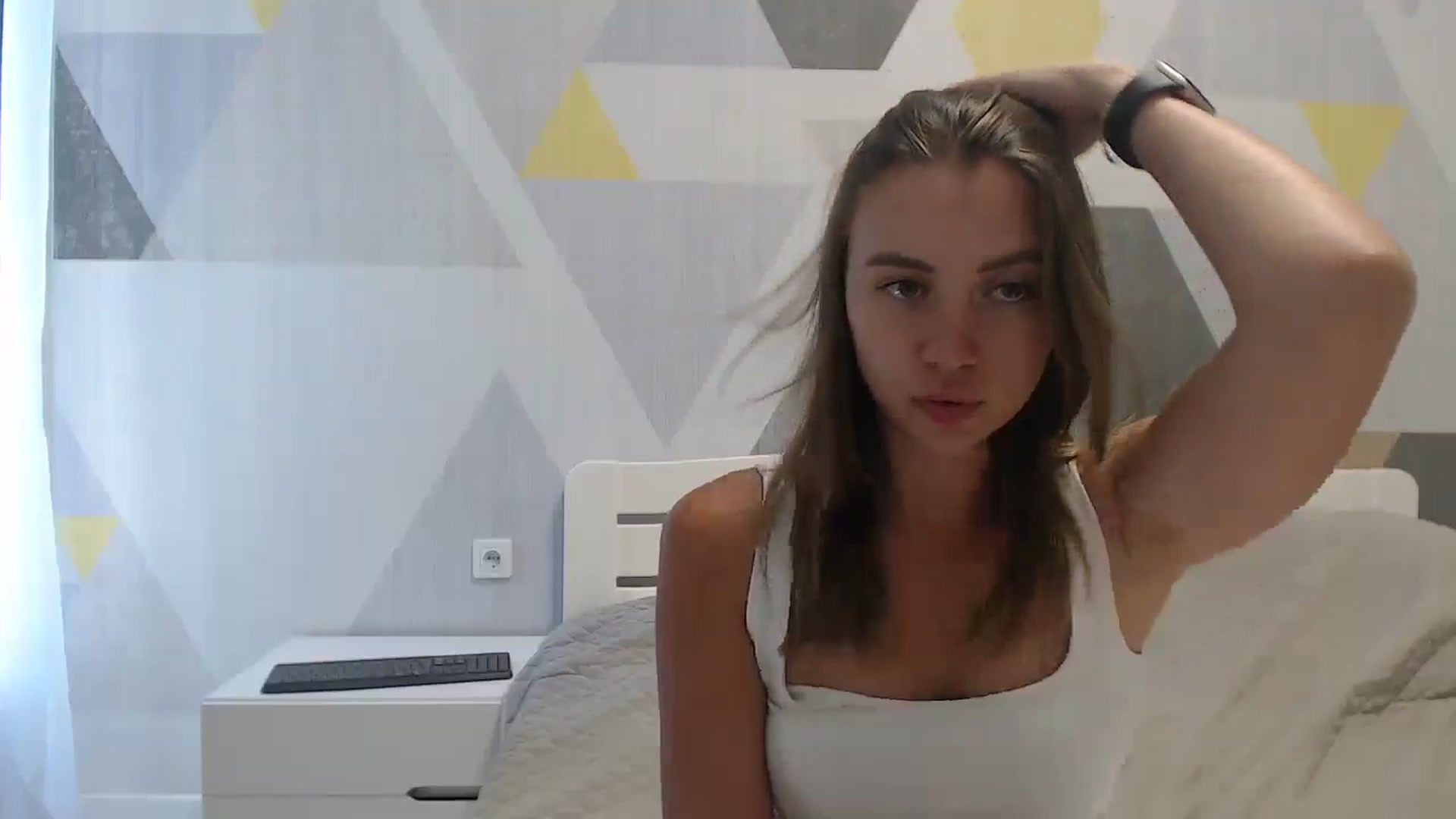 Gallery image thumbnail from Sulfate0's myfreecams stream on, 08/05/2025, 12:05 image 20 of 20