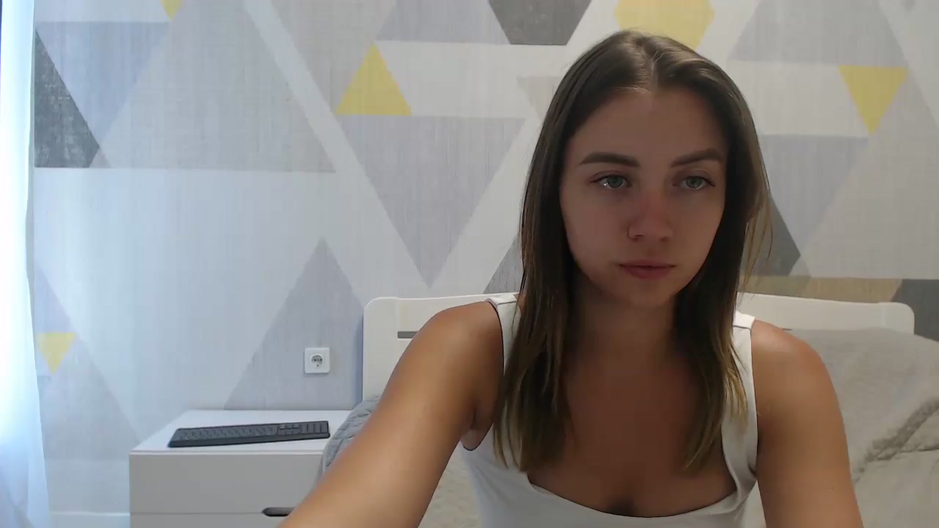 Gallery image thumbnail from Sulfate0's myfreecams stream on, 08/05/2025, 12:05 image 19 of 20