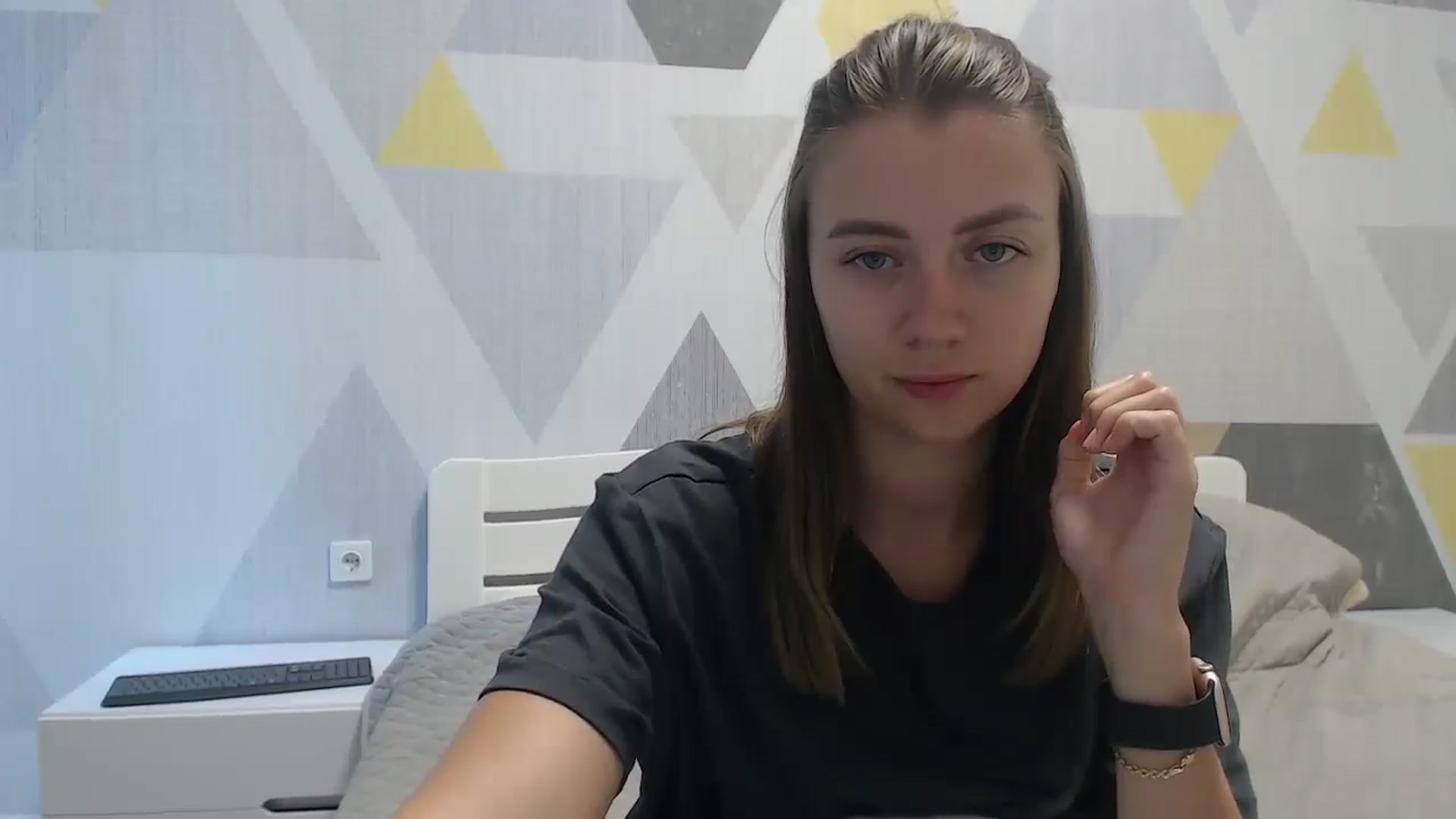 Gallery image thumbnail from Sulfate0's myfreecams stream on, 08/06/2025, 06:56 image 17 of 20