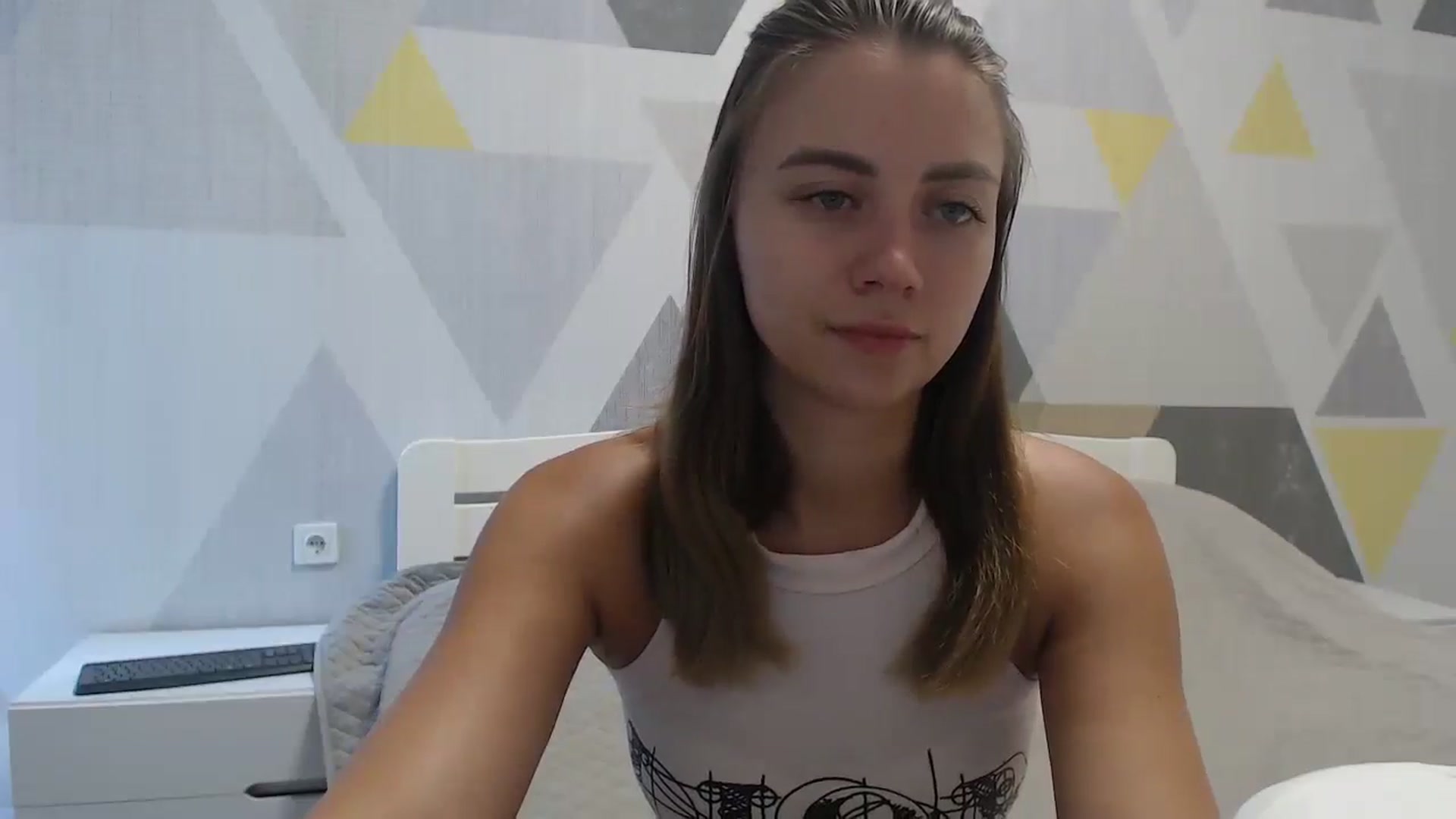 Gallery image thumbnail from Sulfate0's myfreecams stream on, 08/07/2025, 08:07 image 2 of 20