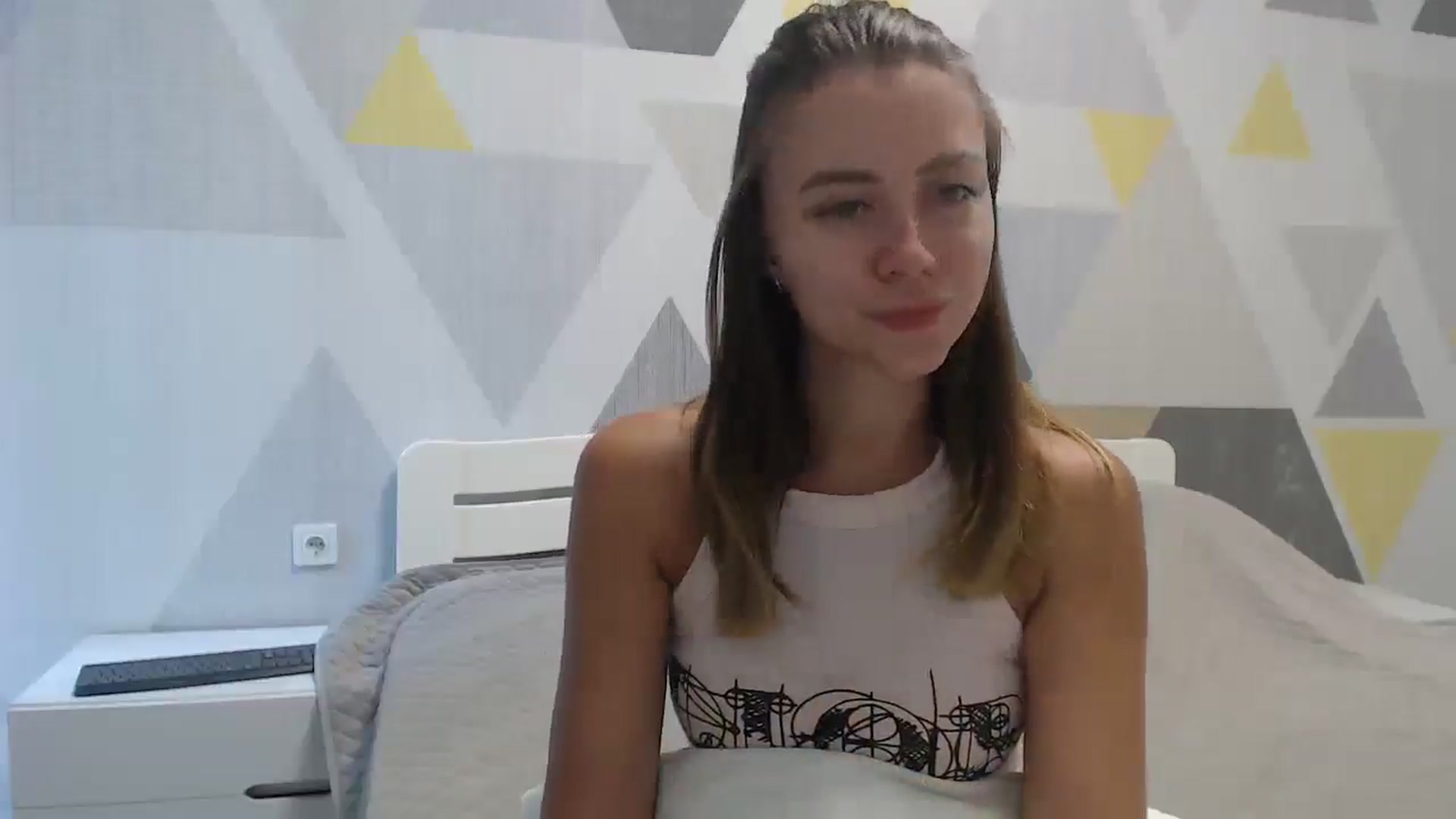 Gallery image thumbnail from Sulfate0's myfreecams stream on, 08/07/2025, 08:07 image 16 of 20