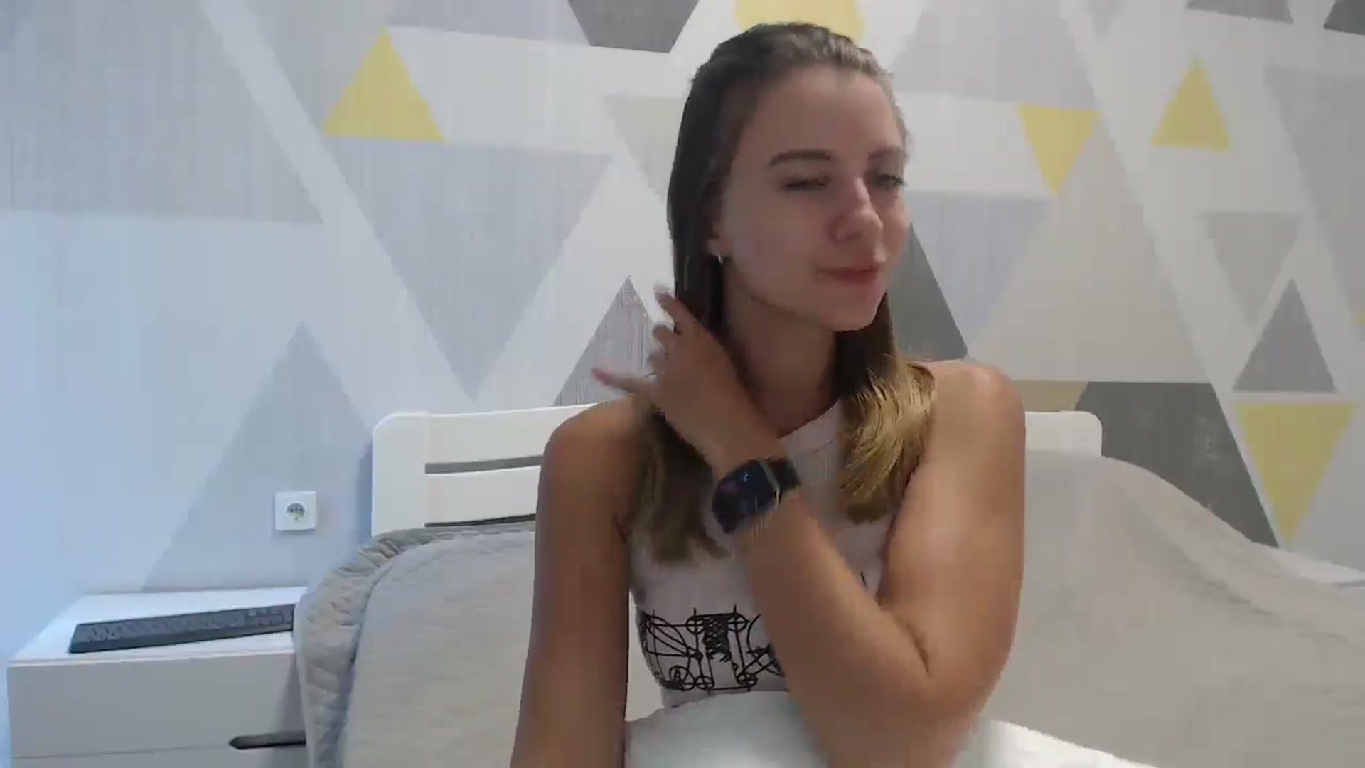Gallery image thumbnail from Sulfate0's myfreecams stream on, 08/07/2025, 08:07 image 15 of 20