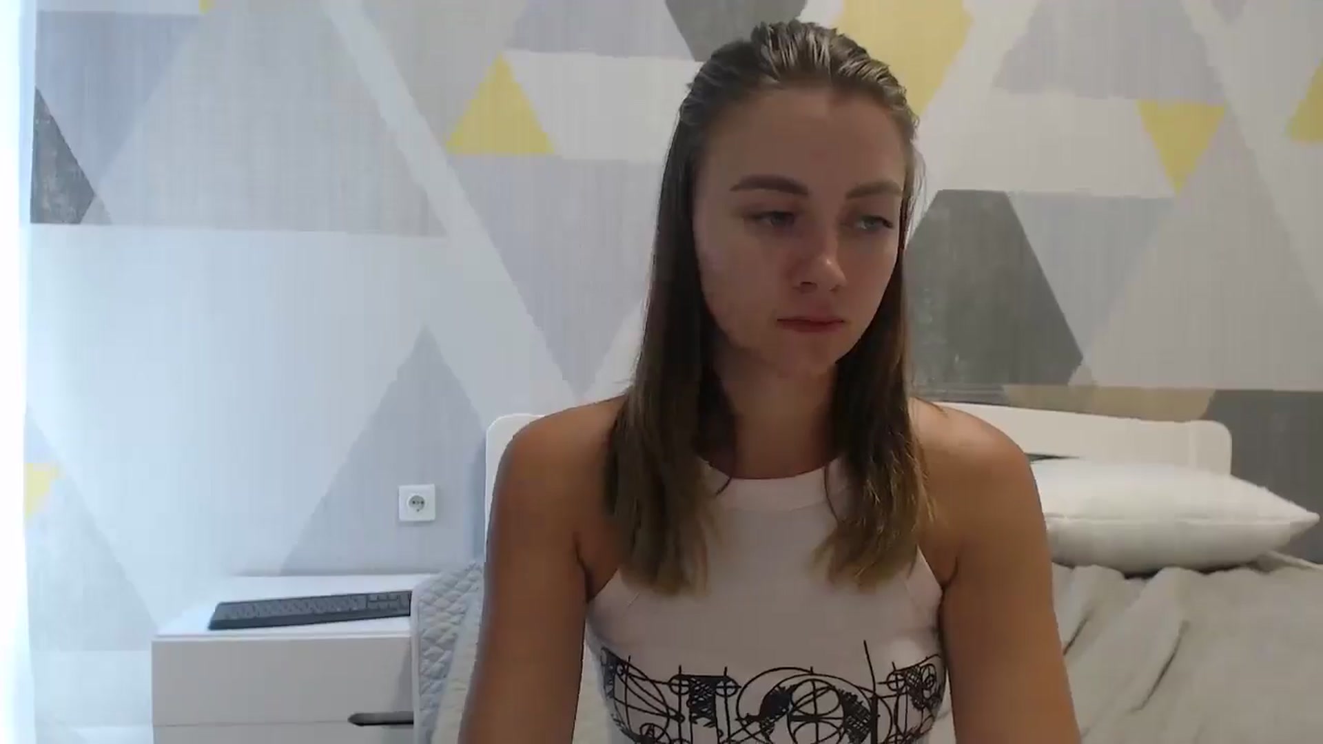 Gallery image thumbnail from Sulfate0's myfreecams stream on, 08/07/2025, 10:53 image 16 of 20