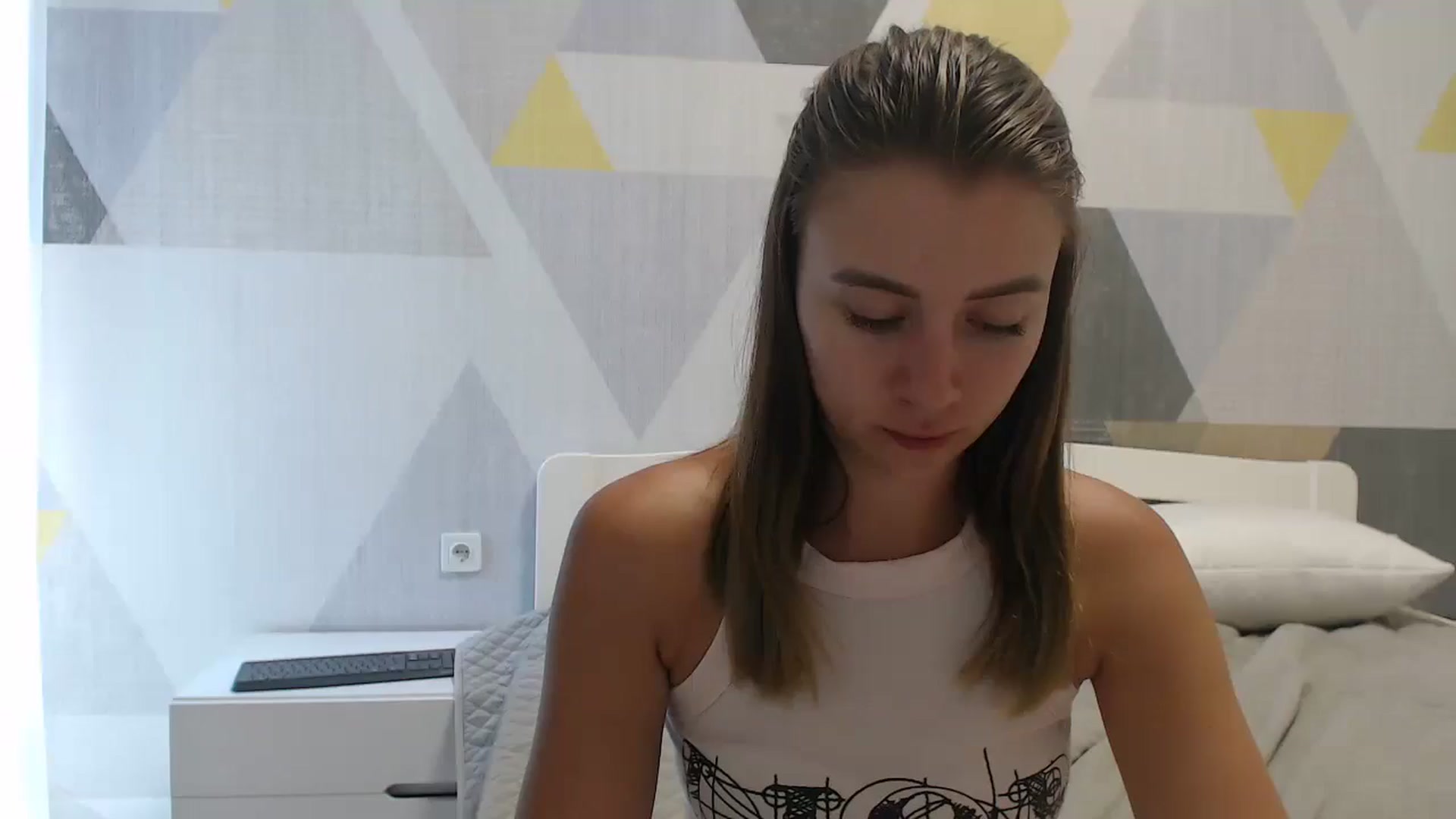 Gallery image thumbnail from Sulfate0's myfreecams stream on, 08/07/2025, 10:53 image 14 of 20