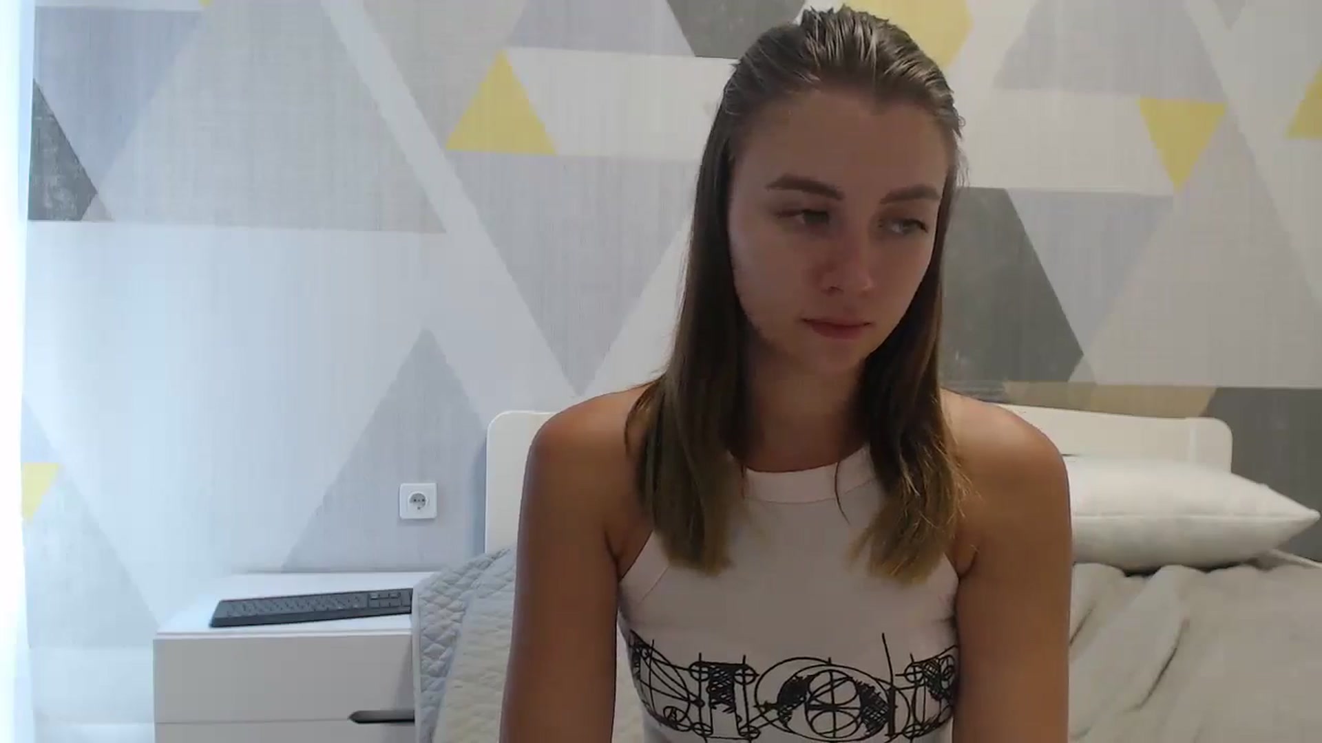 Gallery image thumbnail from Sulfate0's myfreecams stream on, 08/07/2025, 10:53 image 18 of 20