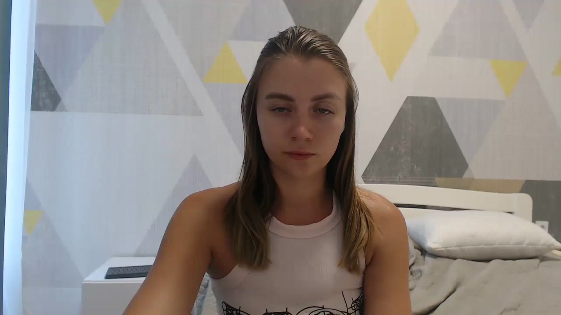 Gallery image thumbnail from Sulfate0's myfreecams stream on, 08/07/2025, 12:56 image 18 of 20