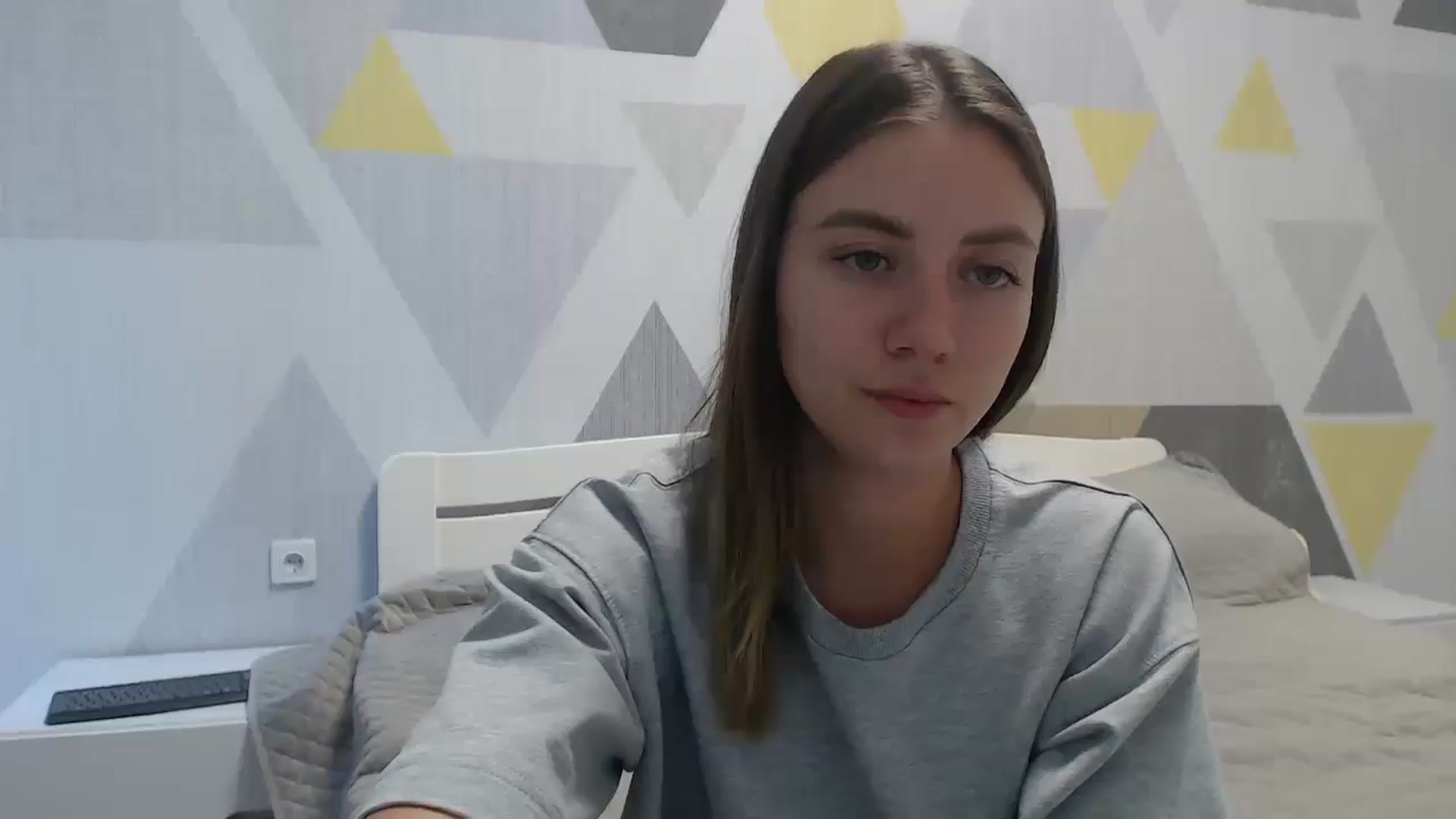 Gallery image thumbnail from Sulfate0's myfreecams stream on, 08/08/2025, 06:53 image 14 of 20