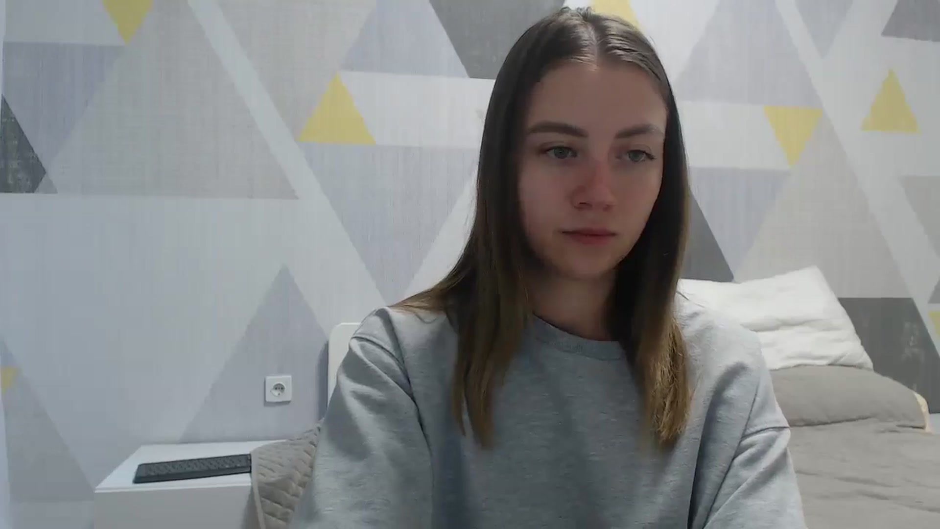 Gallery image thumbnail from Sulfate0's myfreecams stream on, 08/11/2025, 06:13 image 12 of 20