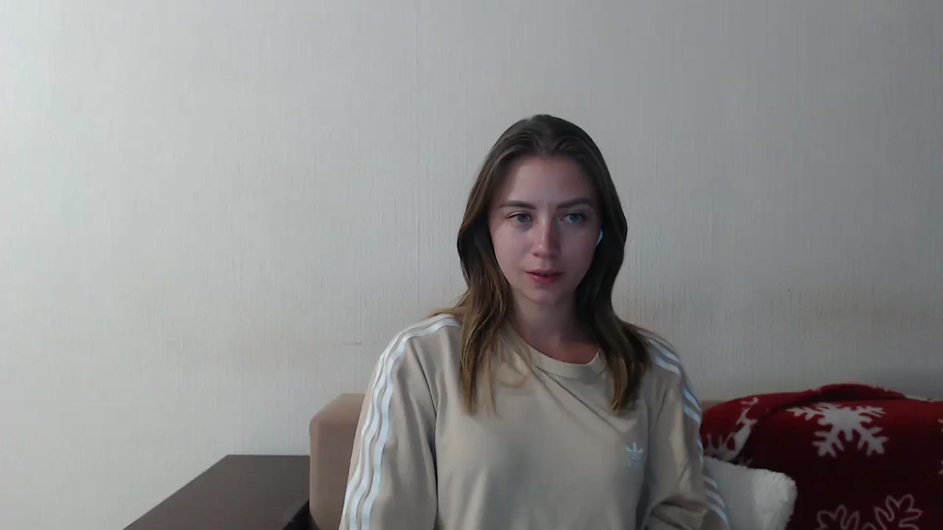Gallery image thumbnail from Sulfate0's myfreecams stream on, 08/13/2025, 15:54 image 11 of 20