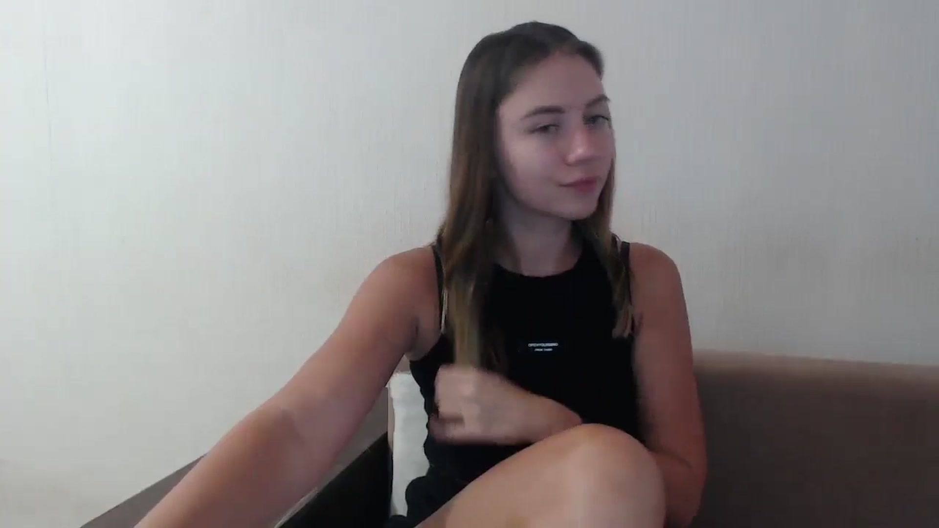 Gallery image thumbnail from Sulfate0's myfreecams stream on, 08/14/2025, 09:06 image 17 of 20