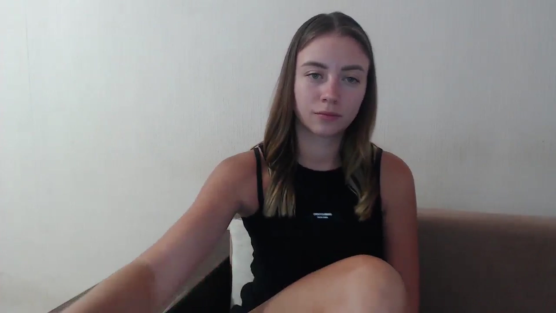 Gallery image thumbnail from Sulfate0's myfreecams stream on, 08/14/2025, 09:06 image 16 of 20