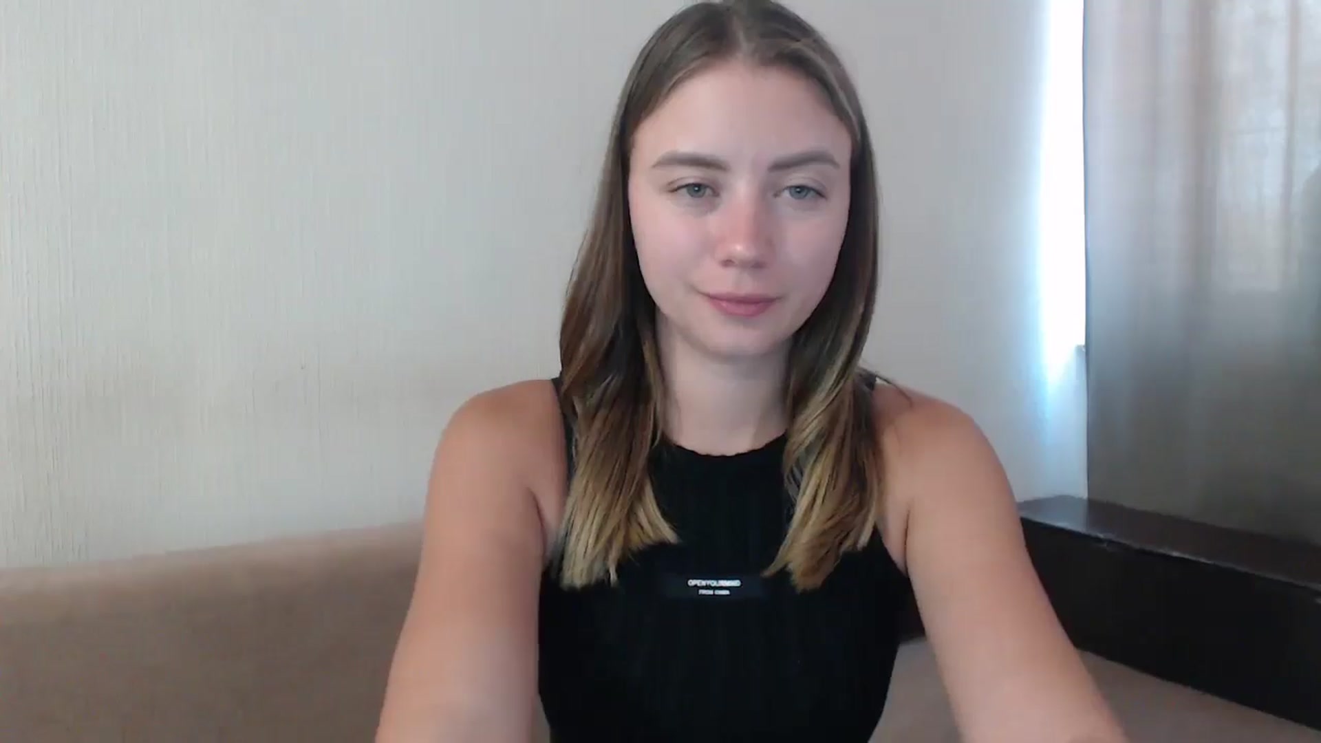 Gallery image thumbnail from Sulfate0's myfreecams stream on, 08/14/2025, 09:43 image 10 of 20