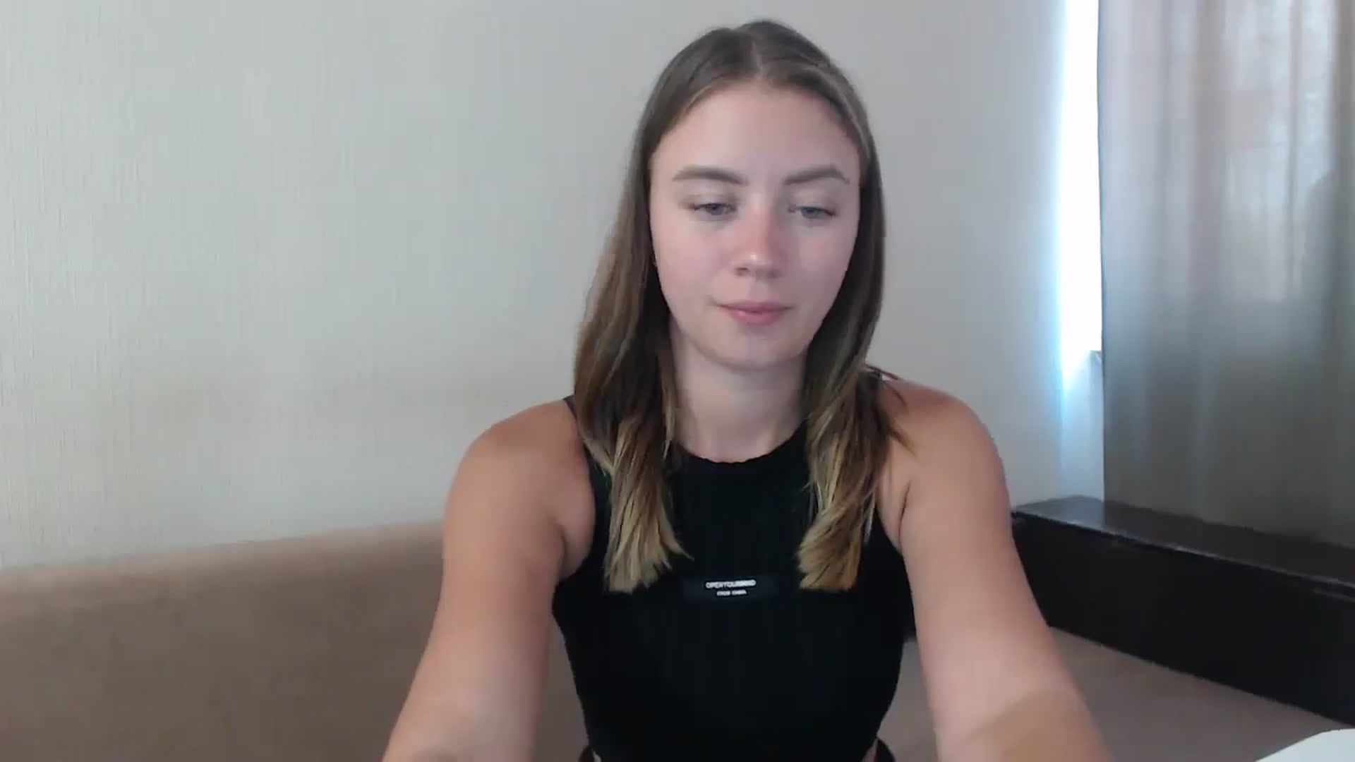 Gallery image thumbnail from Sulfate0's myfreecams stream on, 08/14/2025, 09:43 image 9 of 20