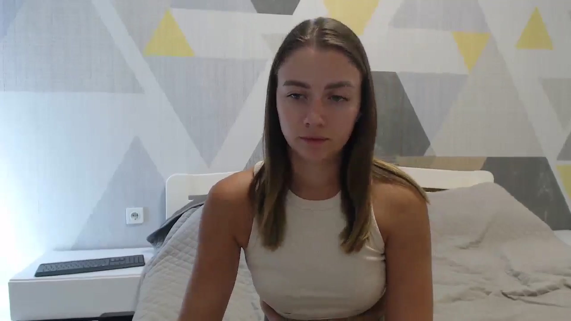 Gallery image thumbnail from Sulfate0's myfreecams stream on, 08/16/2025, 10:31 image 19 of 20