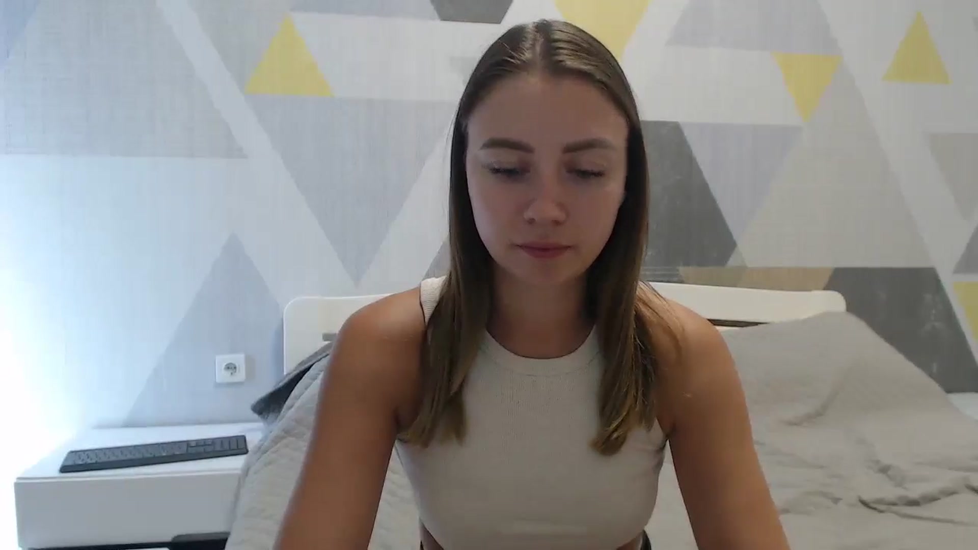Gallery image thumbnail from Sulfate0's myfreecams stream on, 08/16/2025, 10:31 image 7 of 20