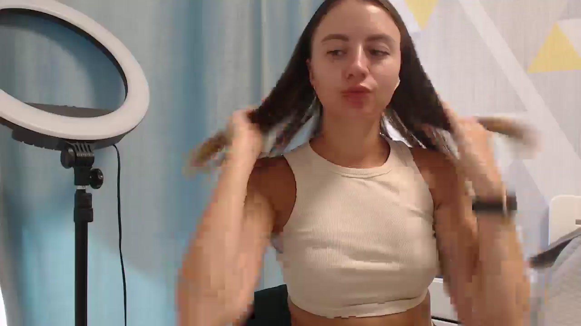 Gallery image thumbnail from Sulfate0's myfreecams stream on, 08/16/2025, 11:22 image 15 of 20