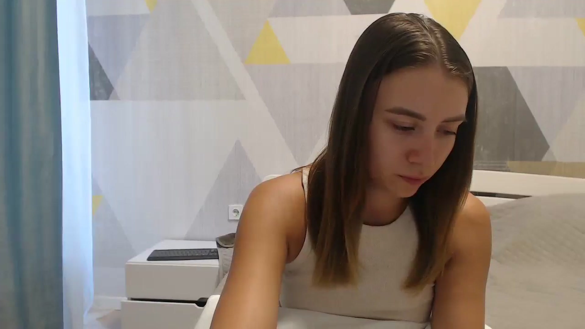 Gallery image thumbnail from Sulfate0's myfreecams stream on, 08/16/2025, 13:28 image 13 of 20