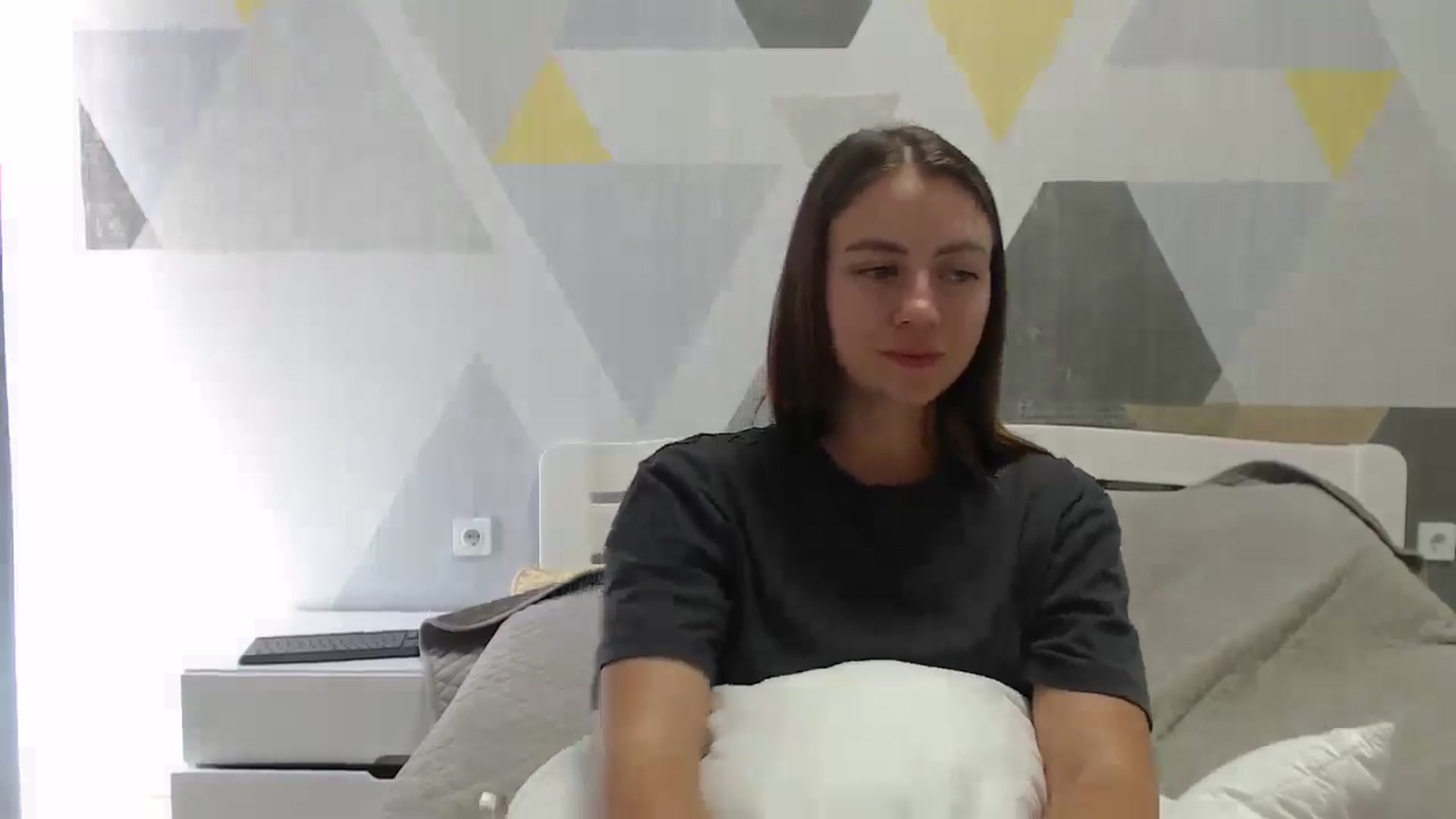 Gallery image thumbnail from Sulfate0's myfreecams stream on, 08/17/2025, 10:30 image 6 of 20