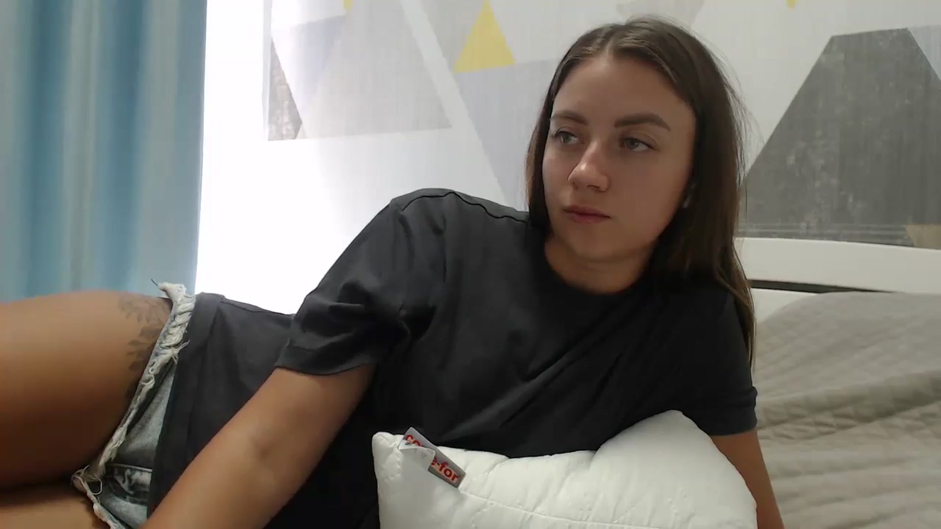Gallery image thumbnail from Sulfate0's myfreecams stream on, 08/17/2025, 10:30 image 16 of 20