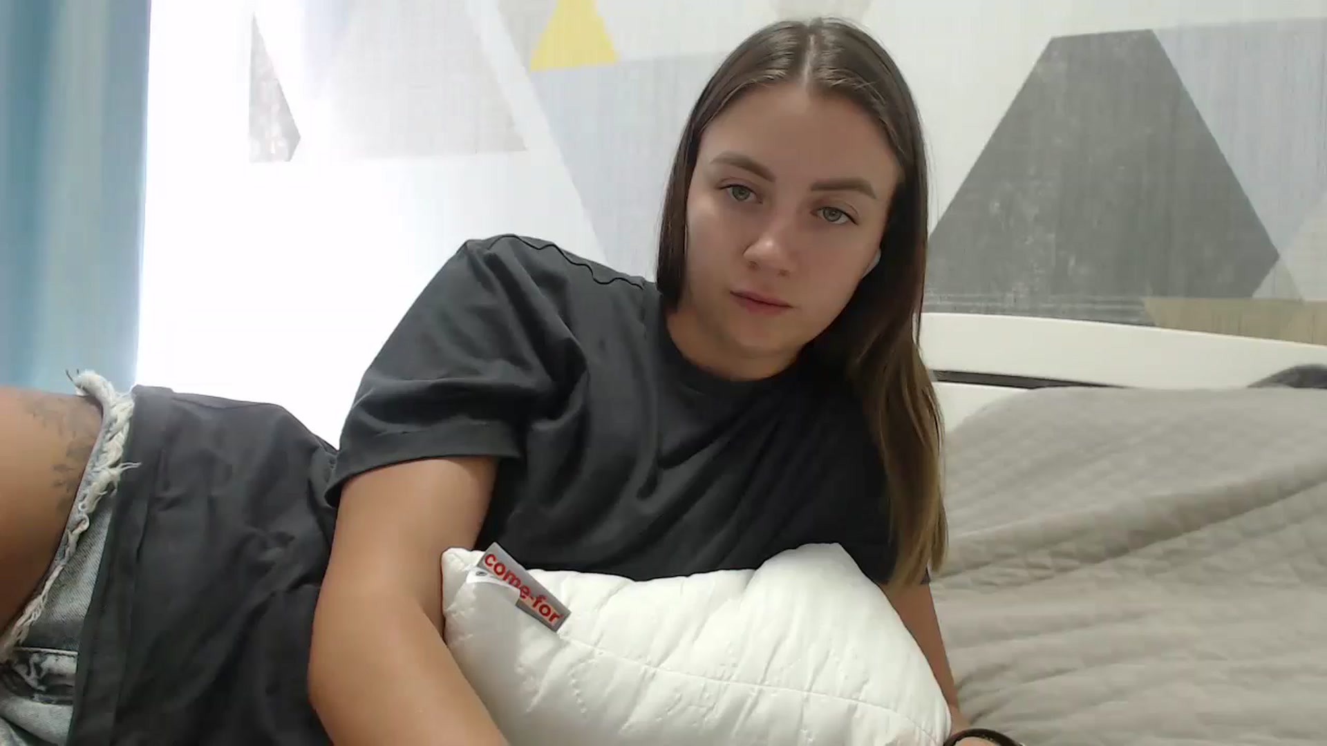 Gallery image thumbnail from Sulfate0's myfreecams stream on, 08/17/2025, 10:30 image 12 of 20