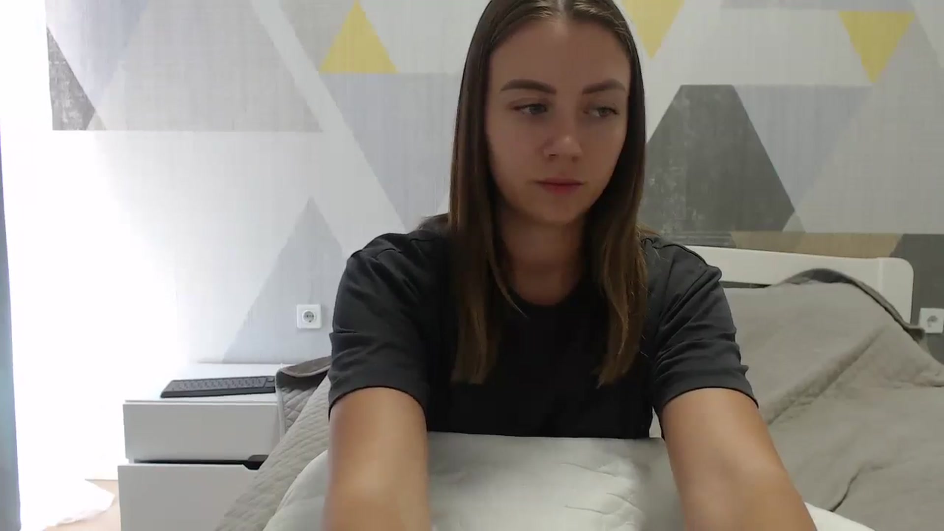 Gallery image thumbnail from Sulfate0's myfreecams stream on, 08/17/2025, 11:00 image 5 of 20