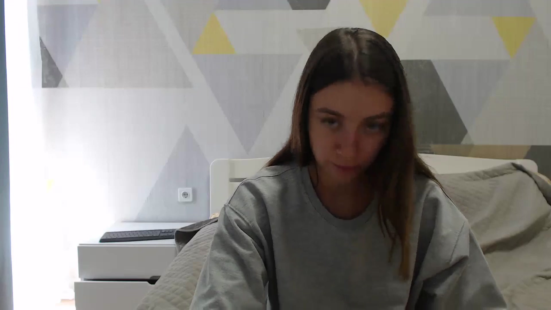 Gallery image thumbnail from Sulfate0's myfreecams stream on, 08/18/2025, 10:14 image 10 of 20
