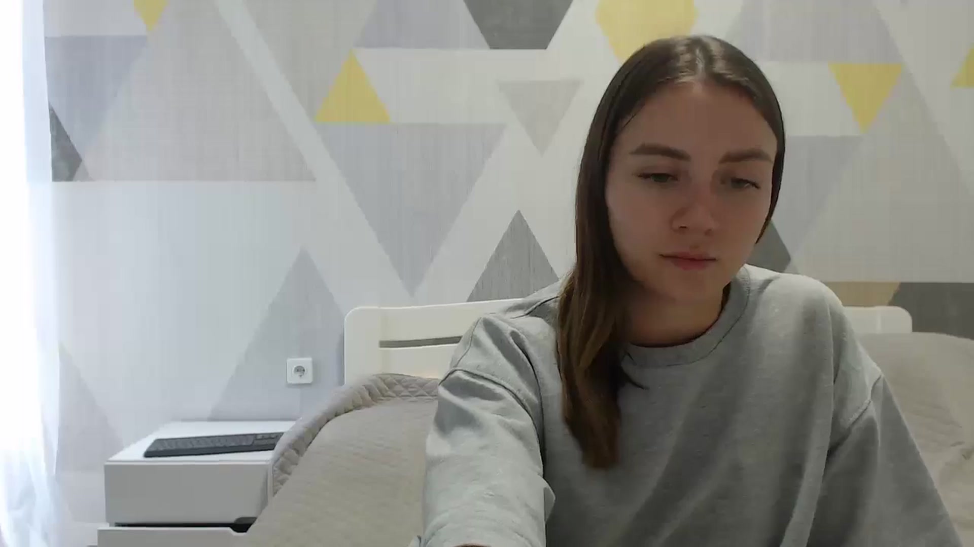 Gallery image thumbnail from Sulfate0's myfreecams stream on, 08/18/2025, 12:48 image 11 of 20