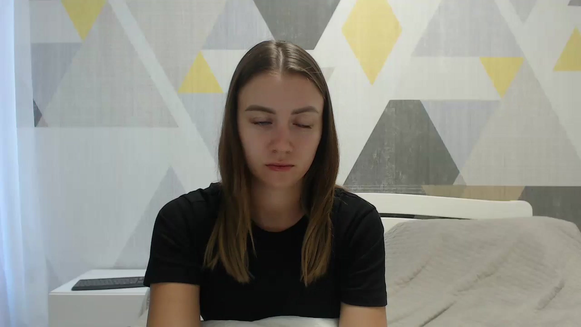 Gallery image thumbnail from Sulfate0's myfreecams stream on, 08/19/2025, 04:58 image 9 of 20
